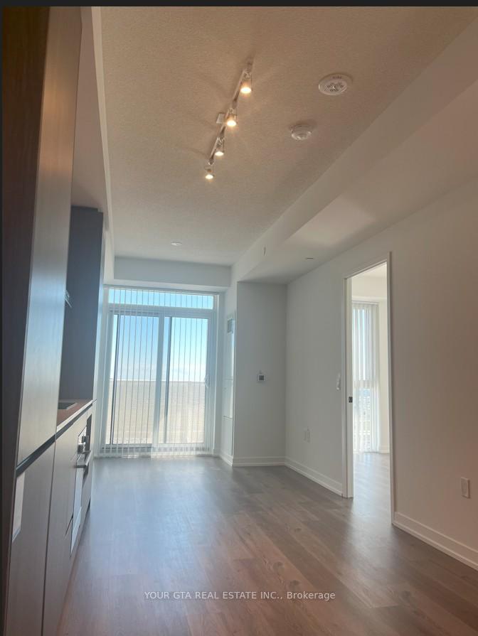 Photo 2 of Unit 2912, 28 Interchange Way, Vaughan, Vaughan Corporate Centre — HOMEH