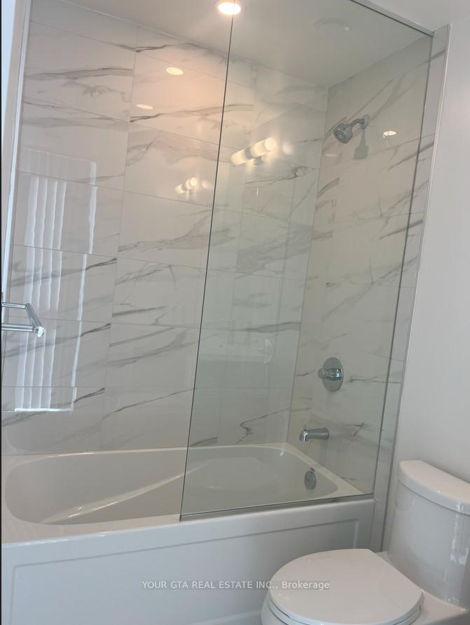 Photo 16 of Unit 2912, 28 Interchange Way, Vaughan, Vaughan Corporate Centre — HOMEH