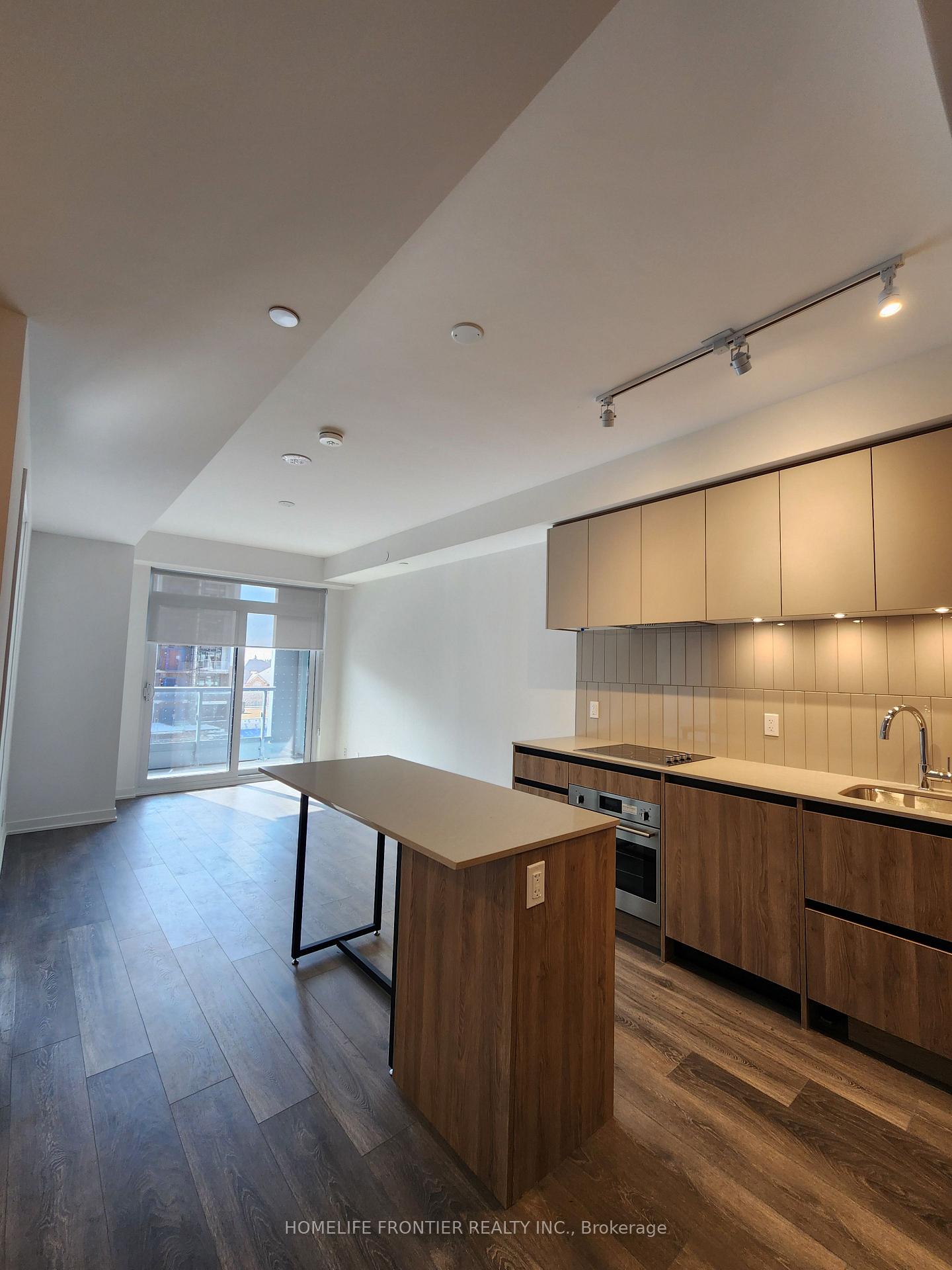 Photo 2 of Unit 429, 7950 Bathurst Street, Vaughan, Beverley Glen — HOMEH