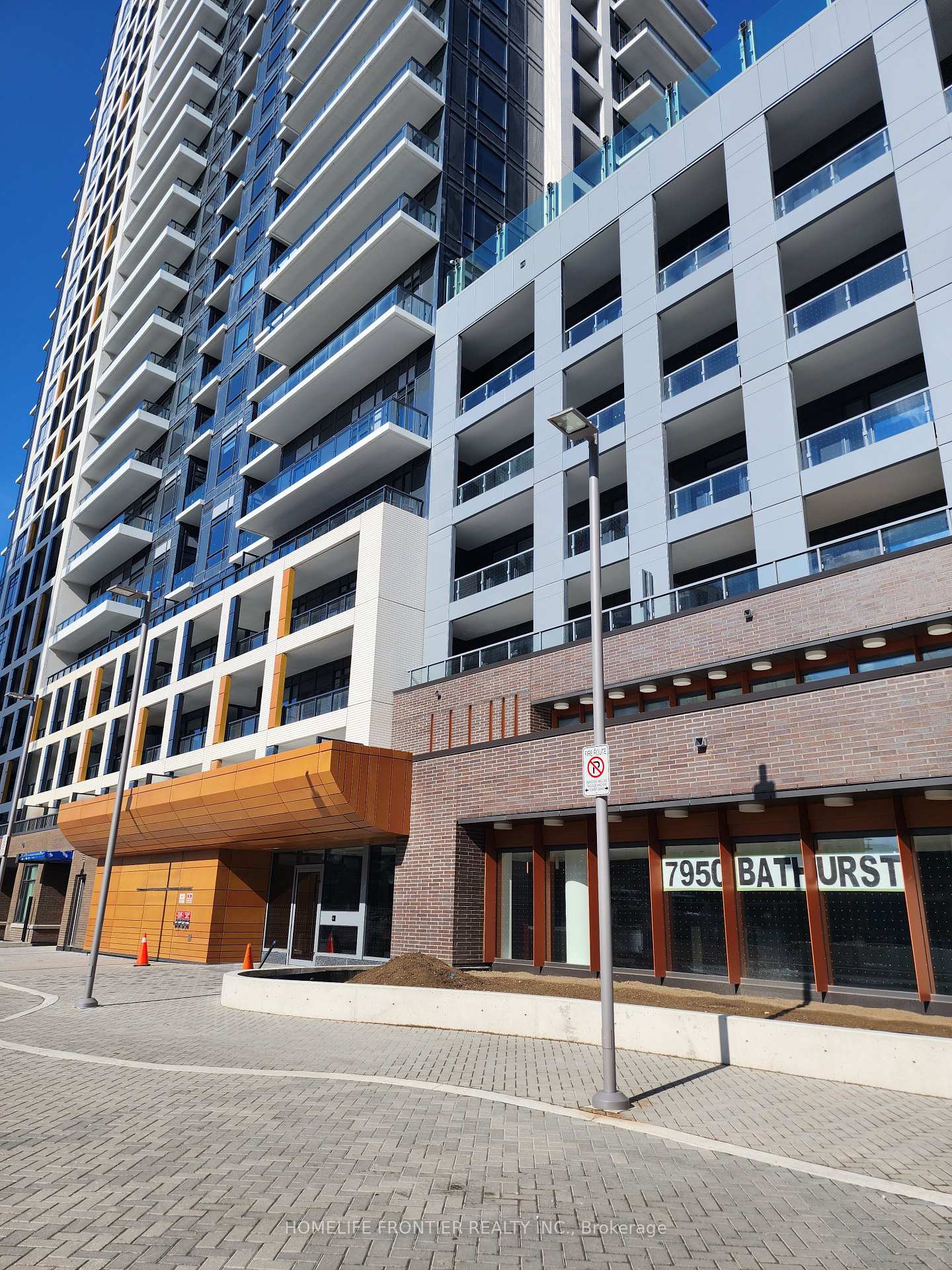 Photo 11 of Unit 429, 7950 Bathurst Street, Vaughan, Beverley Glen — HOMEH