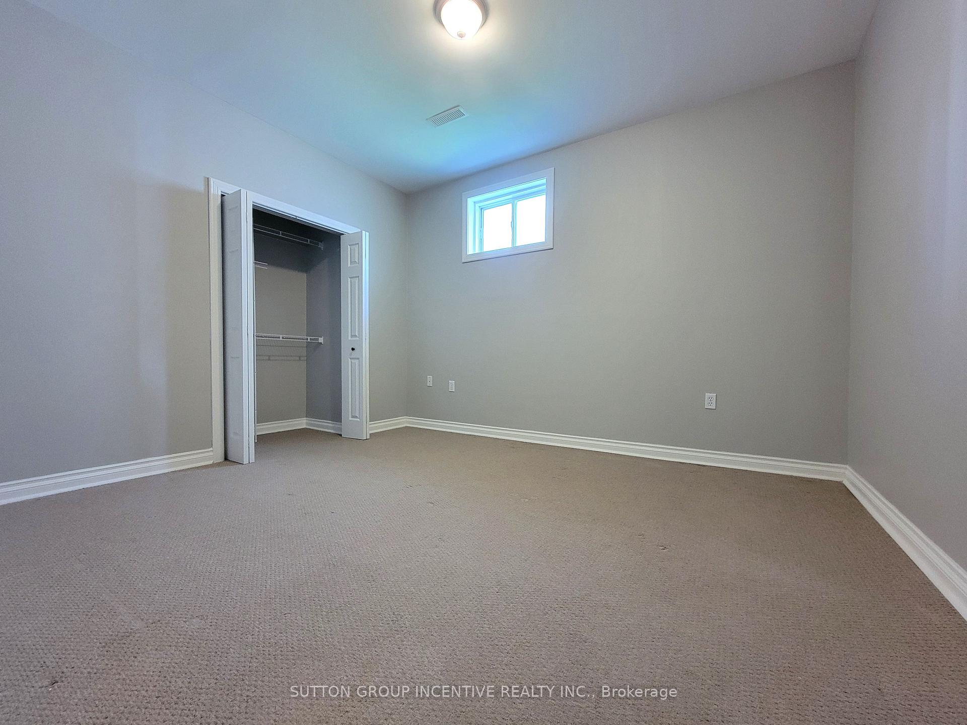 Photo 42 of 92 Sundew Drive, Barrie, Holly — HOMEH