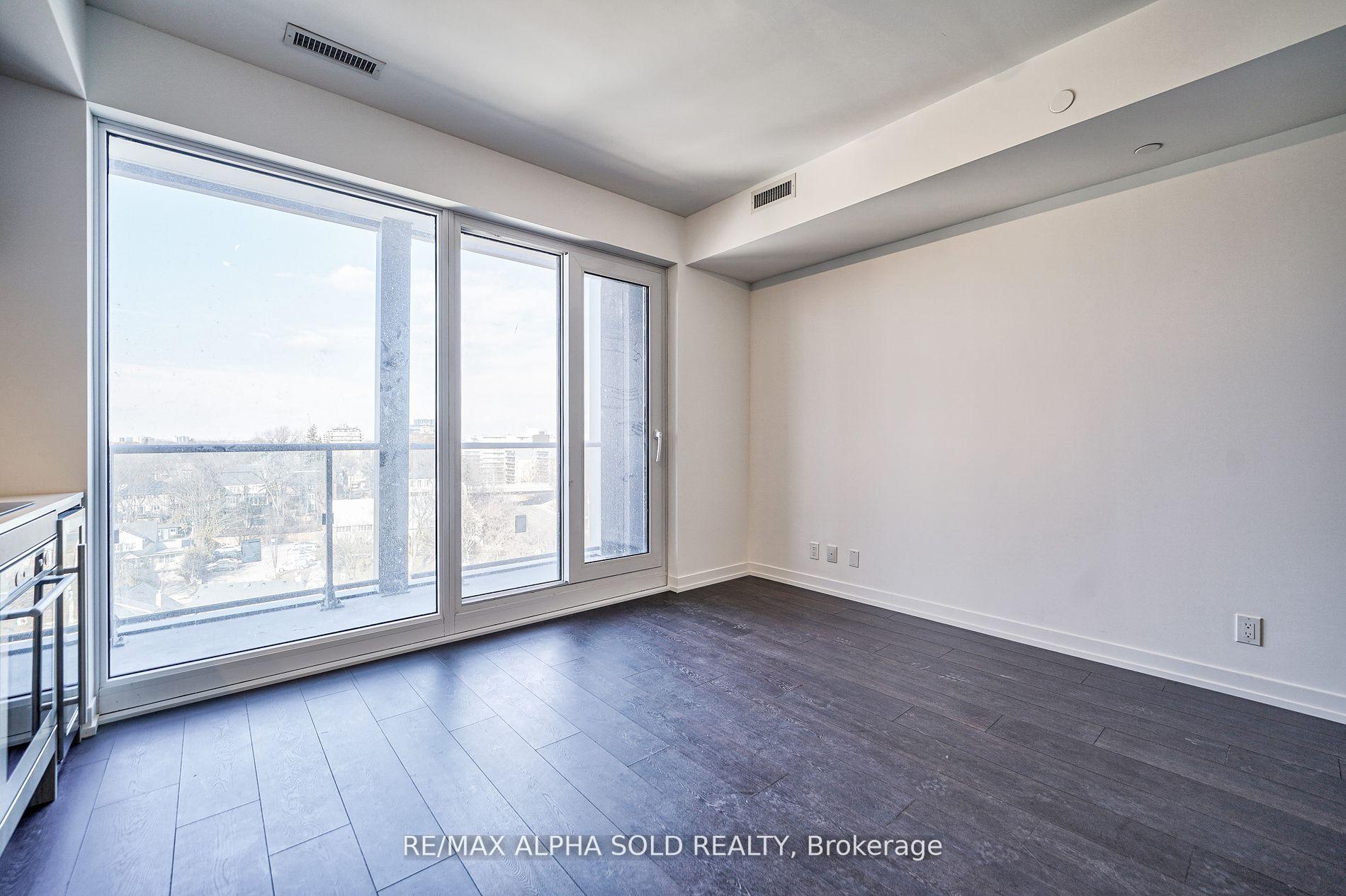 Photo 6 of Unit 1108, 2020 Bathurst Street, Toronto, Humewood-Cedarvale — HOMEH