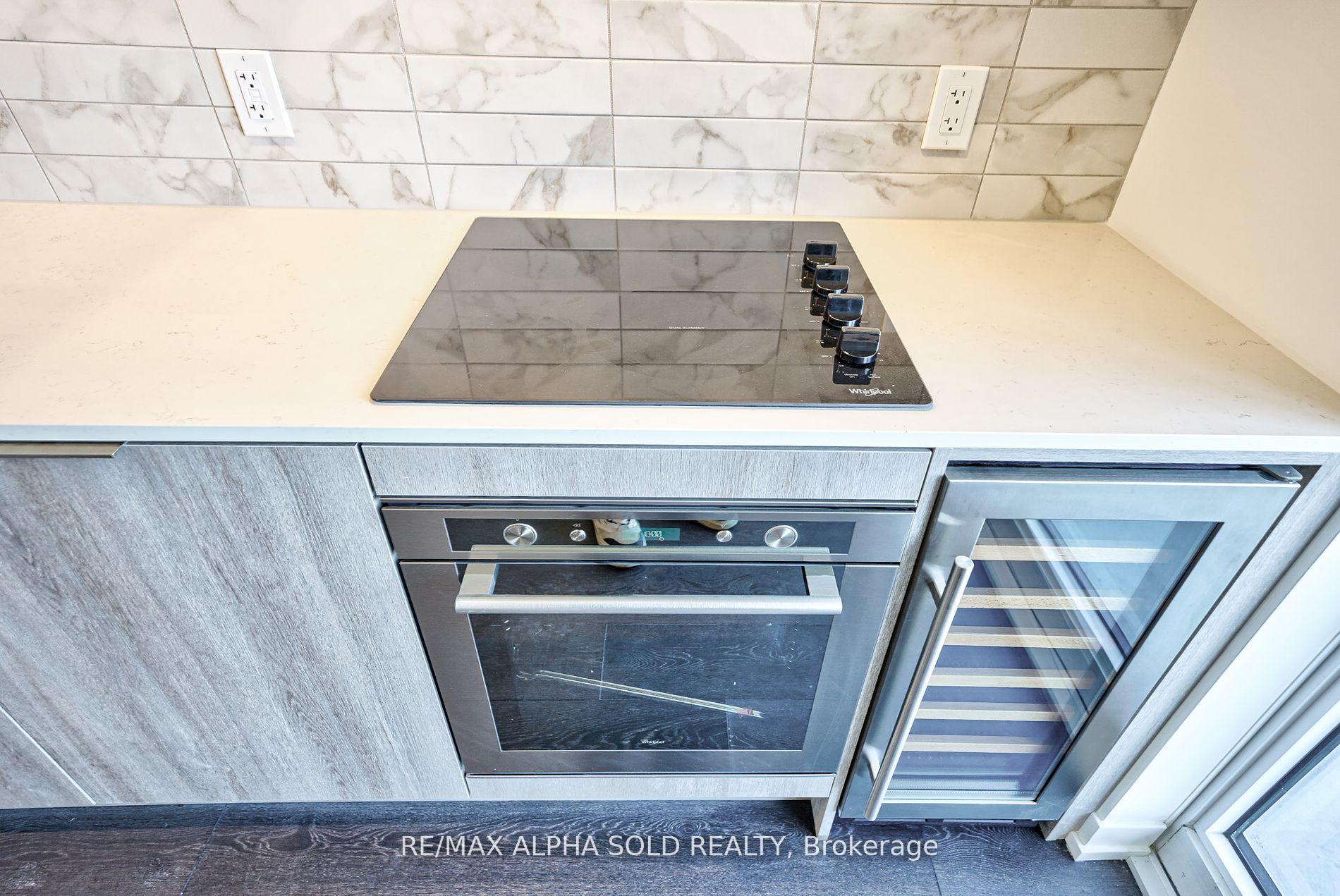 Photo 8 of Unit 1108, 2020 Bathurst Street, Toronto, Humewood-Cedarvale — HOMEH