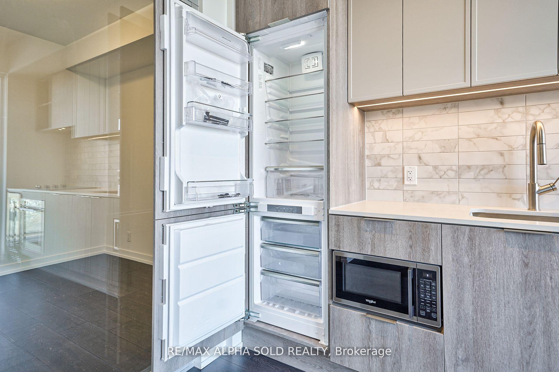 Photo 17 of Unit 1108, 2020 Bathurst Street, Toronto, Humewood-Cedarvale — HOMEH