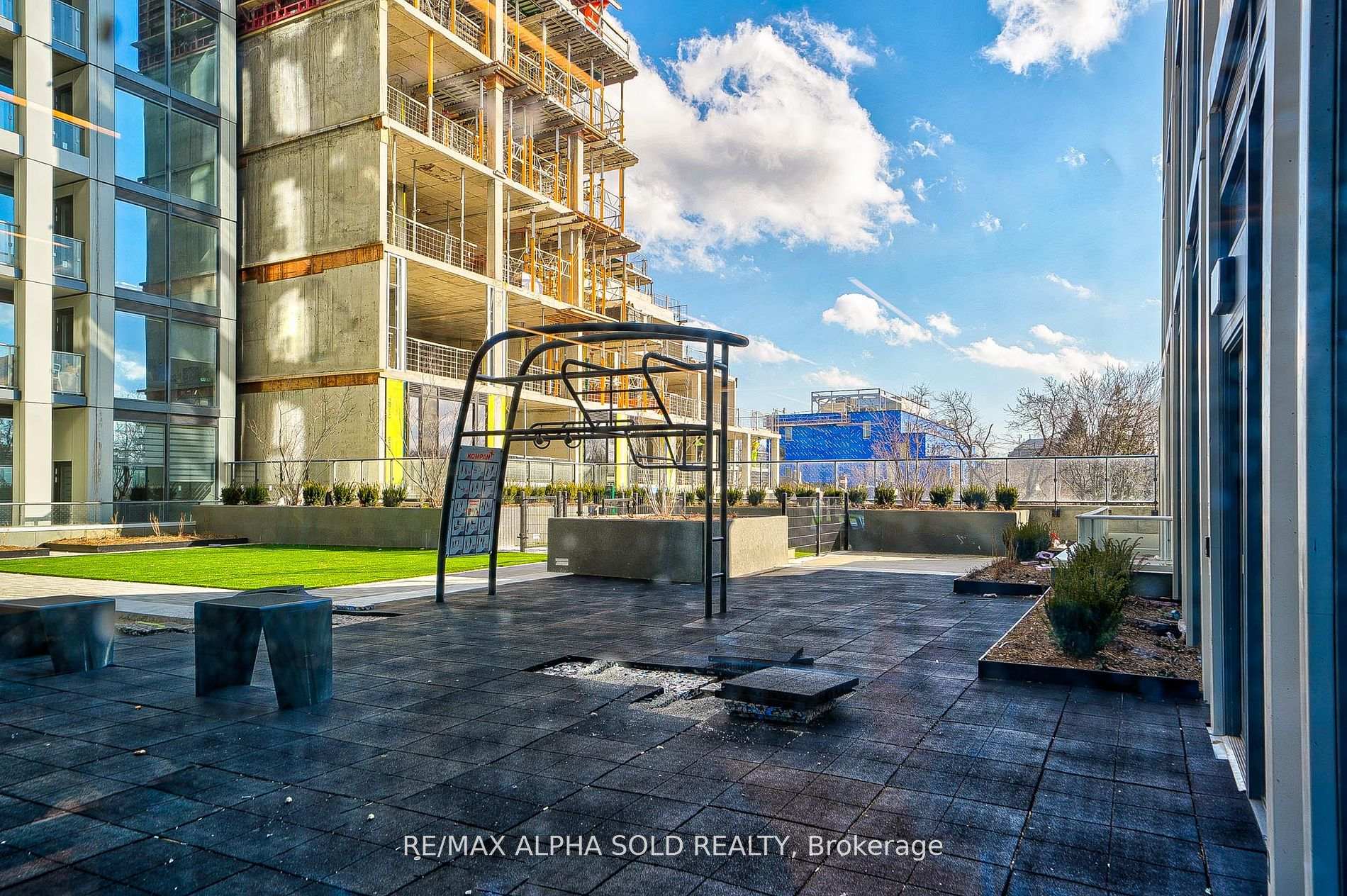Photo 33 of Unit 1108, 2020 Bathurst Street, Toronto, Humewood-Cedarvale — HOMEH