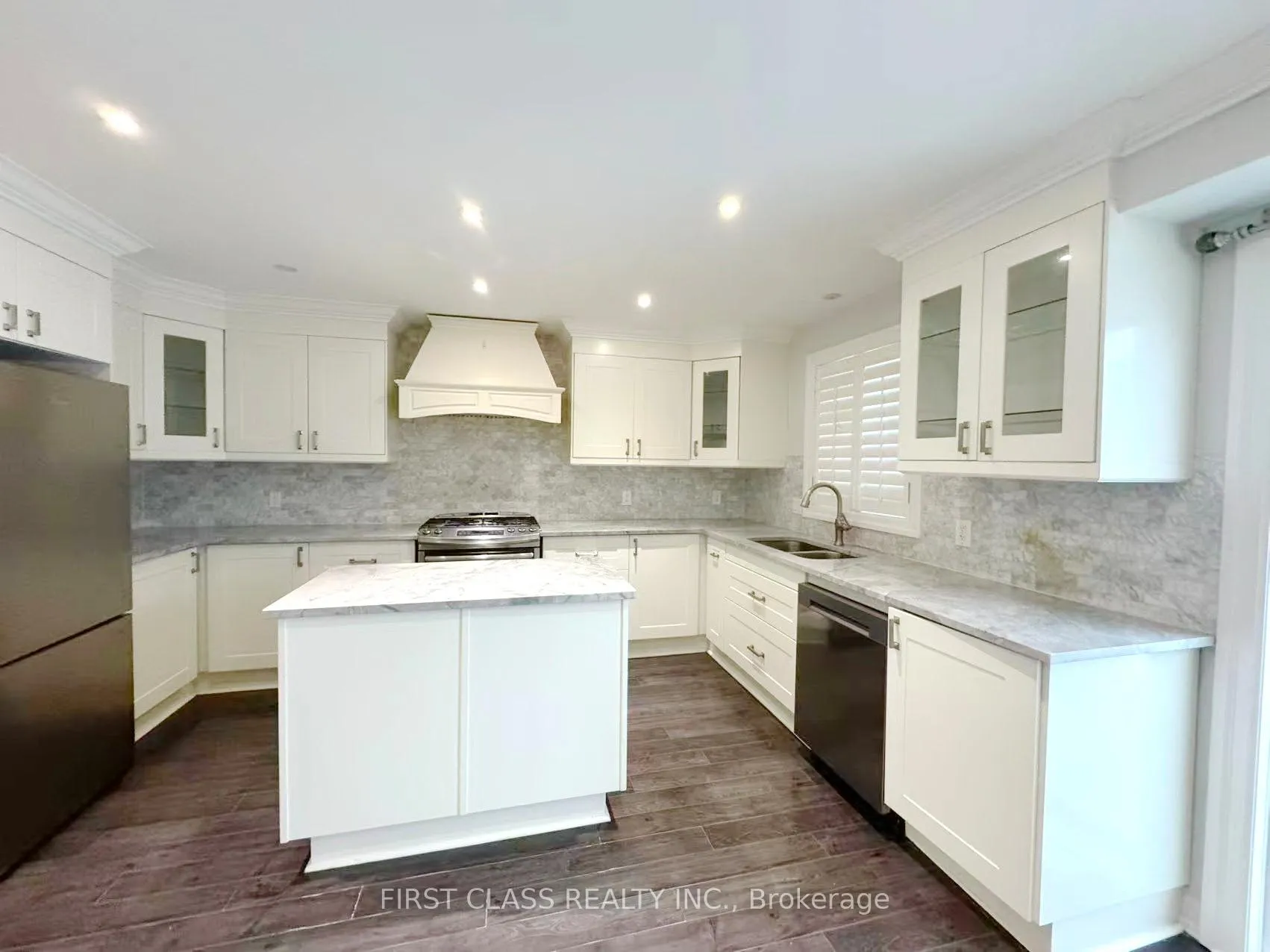 Photo 8 of 56 Moorland Crescent, Hamilton, Meadowlands — HOMEH