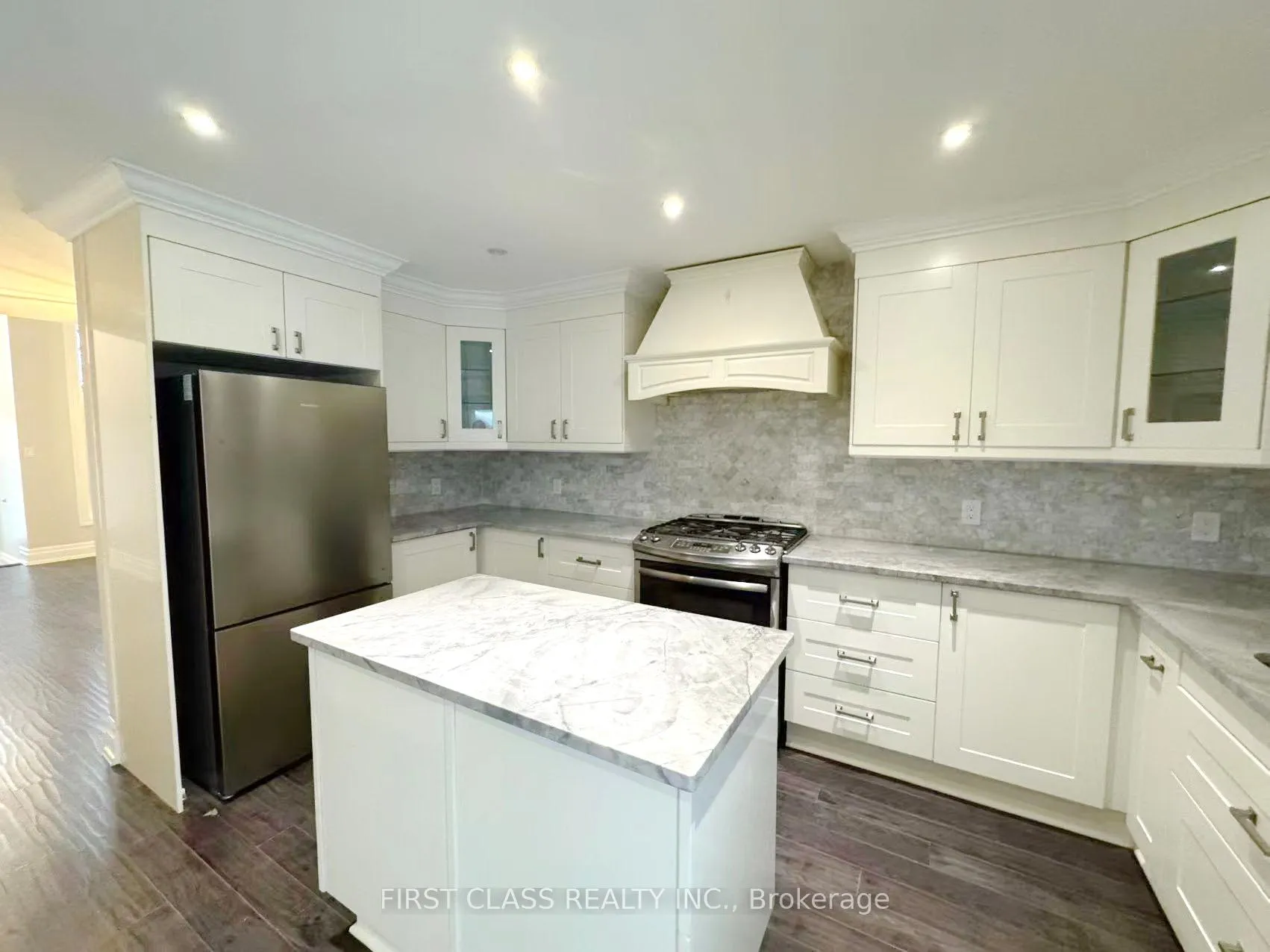 Photo 9 of 56 Moorland Crescent, Hamilton, Meadowlands — HOMEH