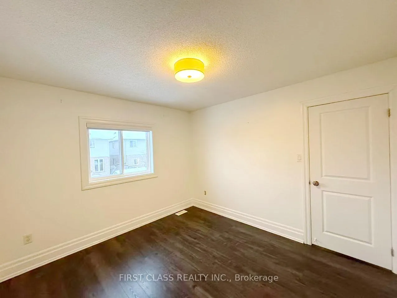 Photo 23 of 56 Moorland Crescent, Hamilton, Meadowlands — HOMEH