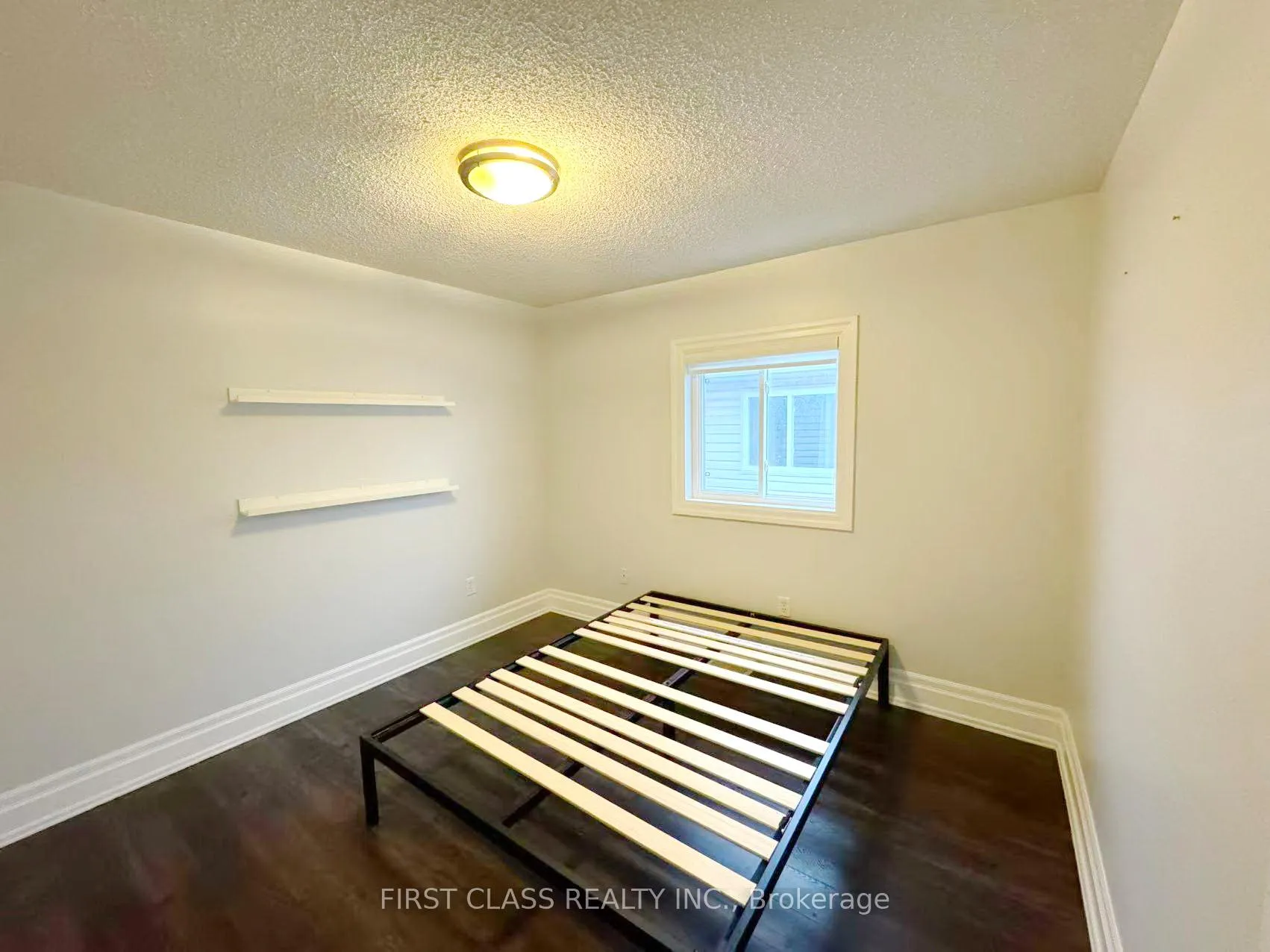Photo 27 of 56 Moorland Crescent, Hamilton, Meadowlands — HOMEH
