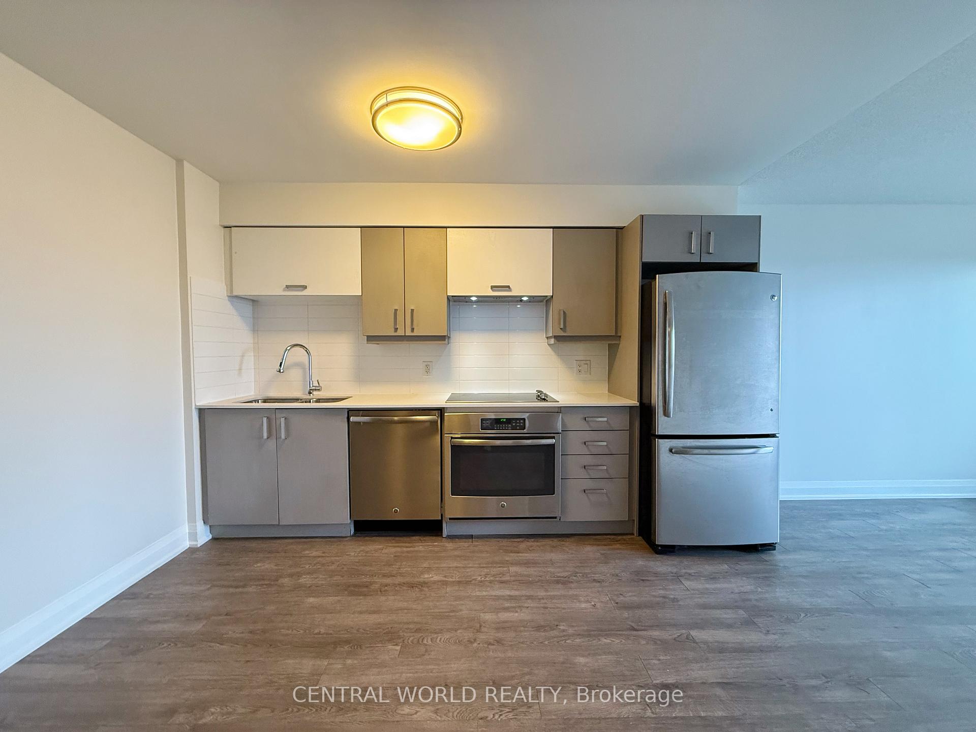 Photo 9 of Unit 1507, 18 Uptown Drive, Markham, Unionville — HOMEH