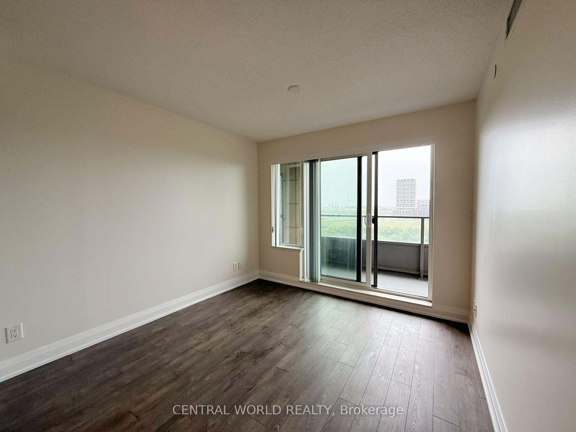 Photo 11 of Unit 1507, 18 Uptown Drive, Markham, Unionville — HOMEH