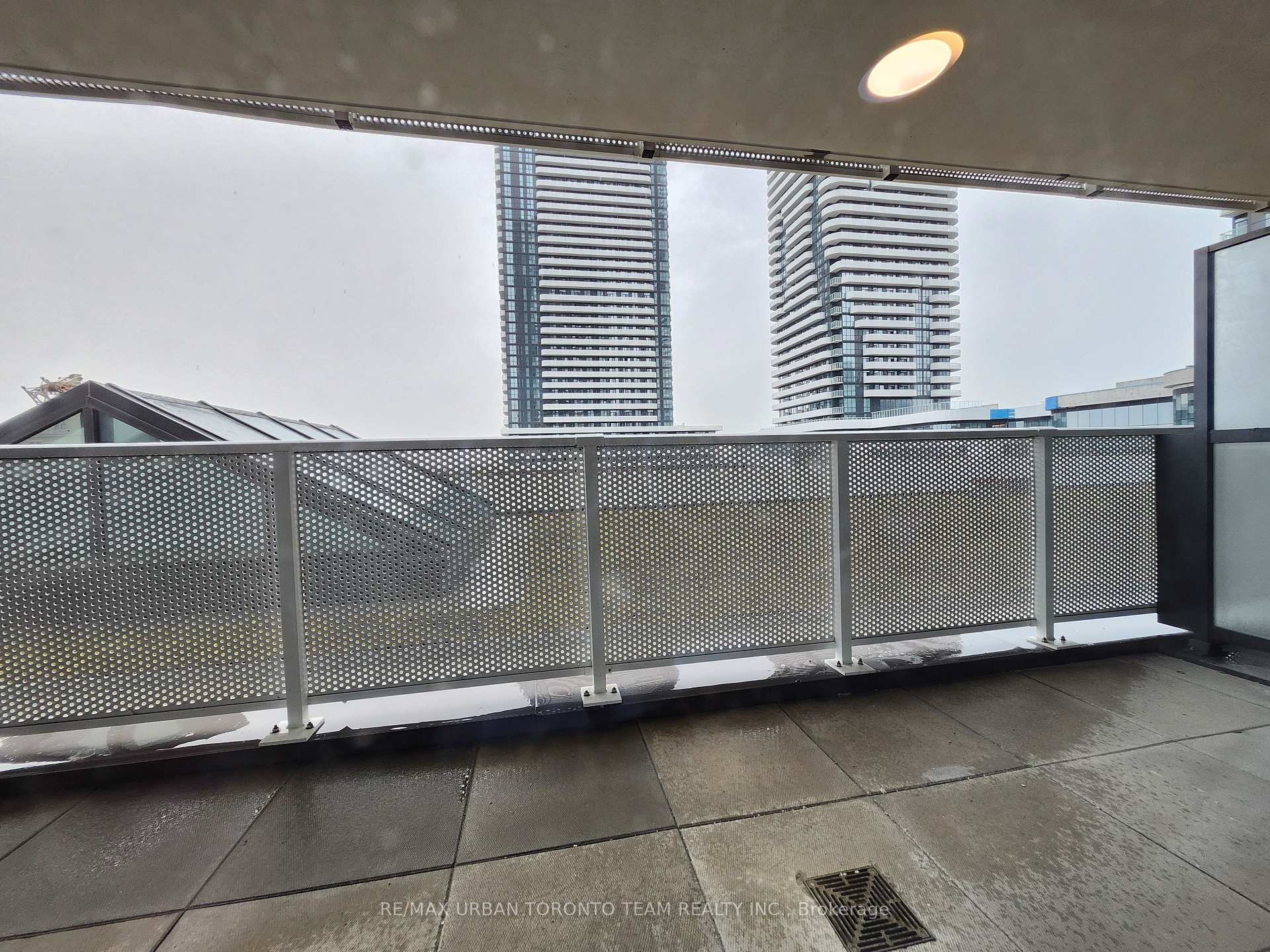 Photo 9 of Unit 319, 28 Interchange Way, Vaughan, Vaughan Corporate Centre — HOMEH