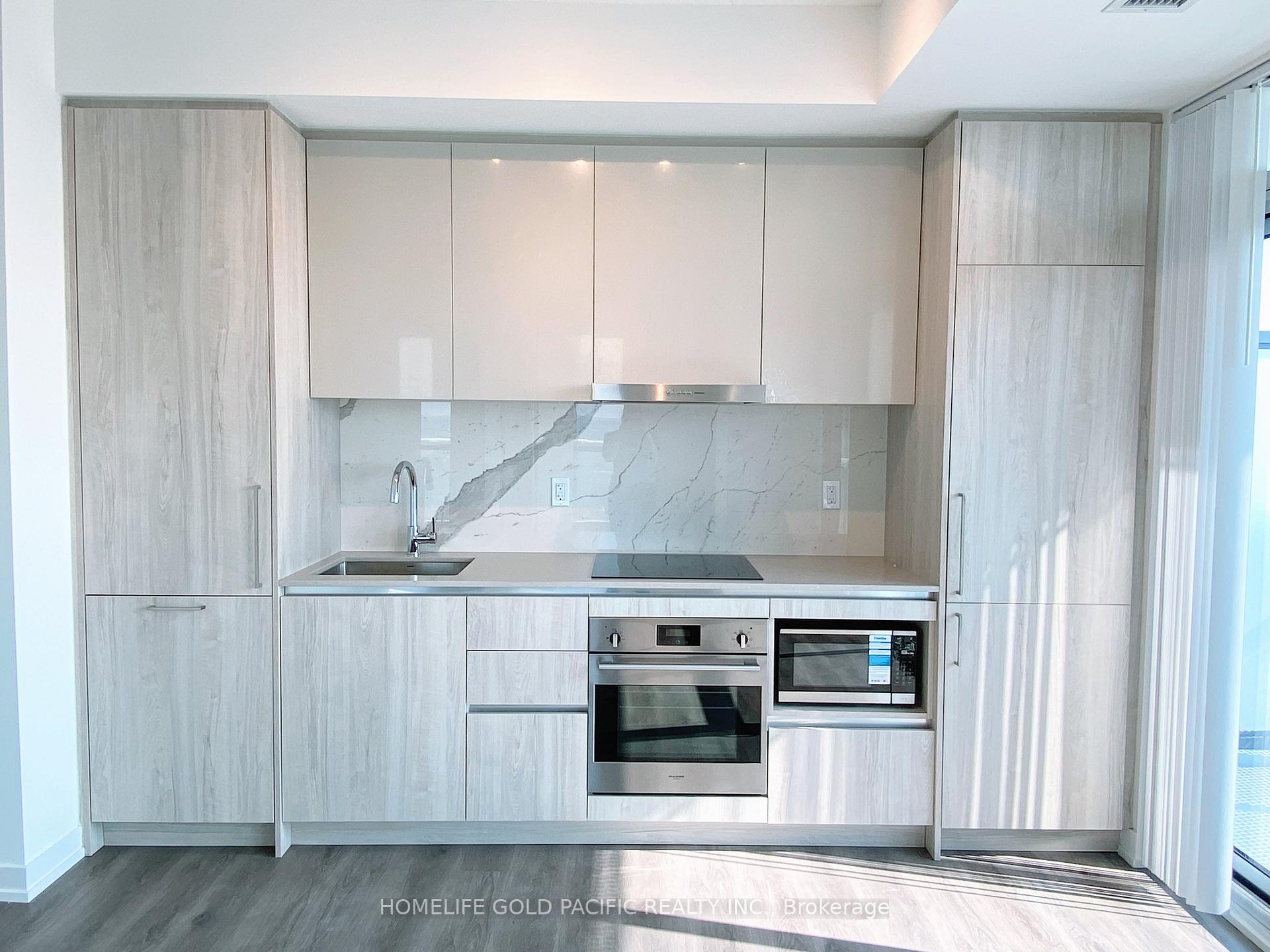 Photo 3 of Unit 4109, 225 Commerce Street, Vaughan, Vaughan Corporate Centre — HOMEH