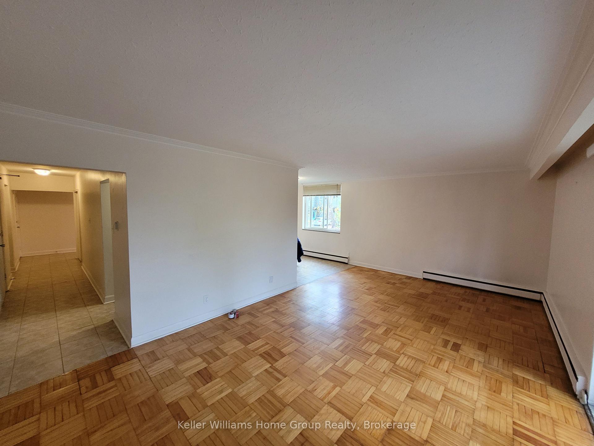 Photo 2 of Unit 4, 6 Forest Hill Drive, Guelph, Dovercliffe Park/Old University — HOMEH