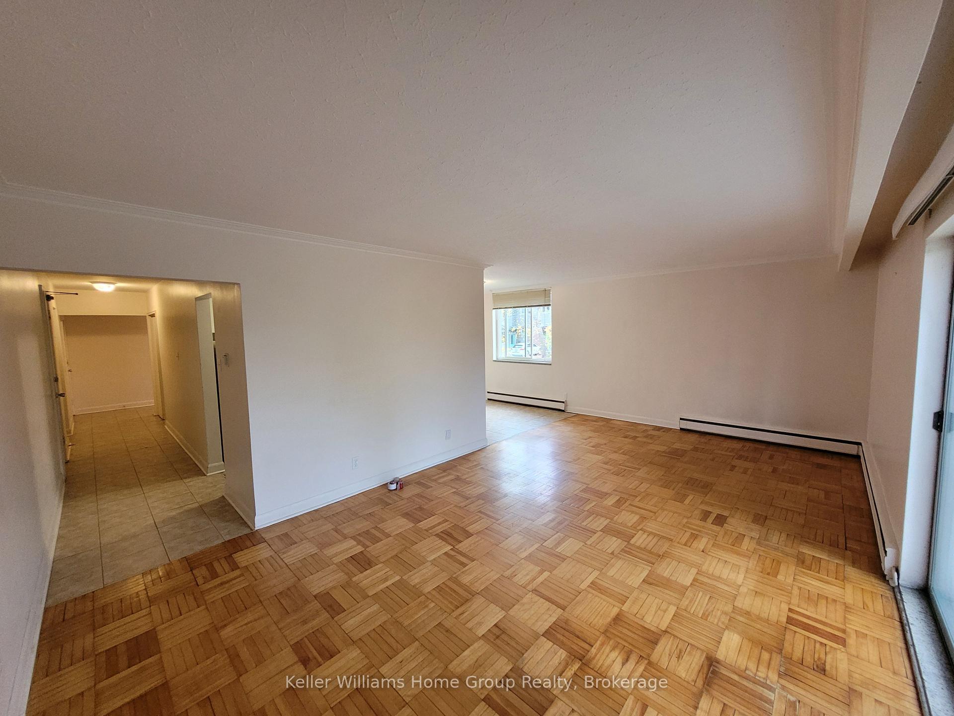 Photo 3 of Unit 4, 6 Forest Hill Drive, Guelph, Dovercliffe Park/Old University — HOMEH