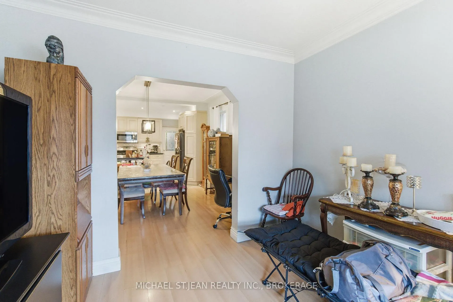 Photo 17 of 196 Avondale Street, Hamilton, Crown Point — HOMEH