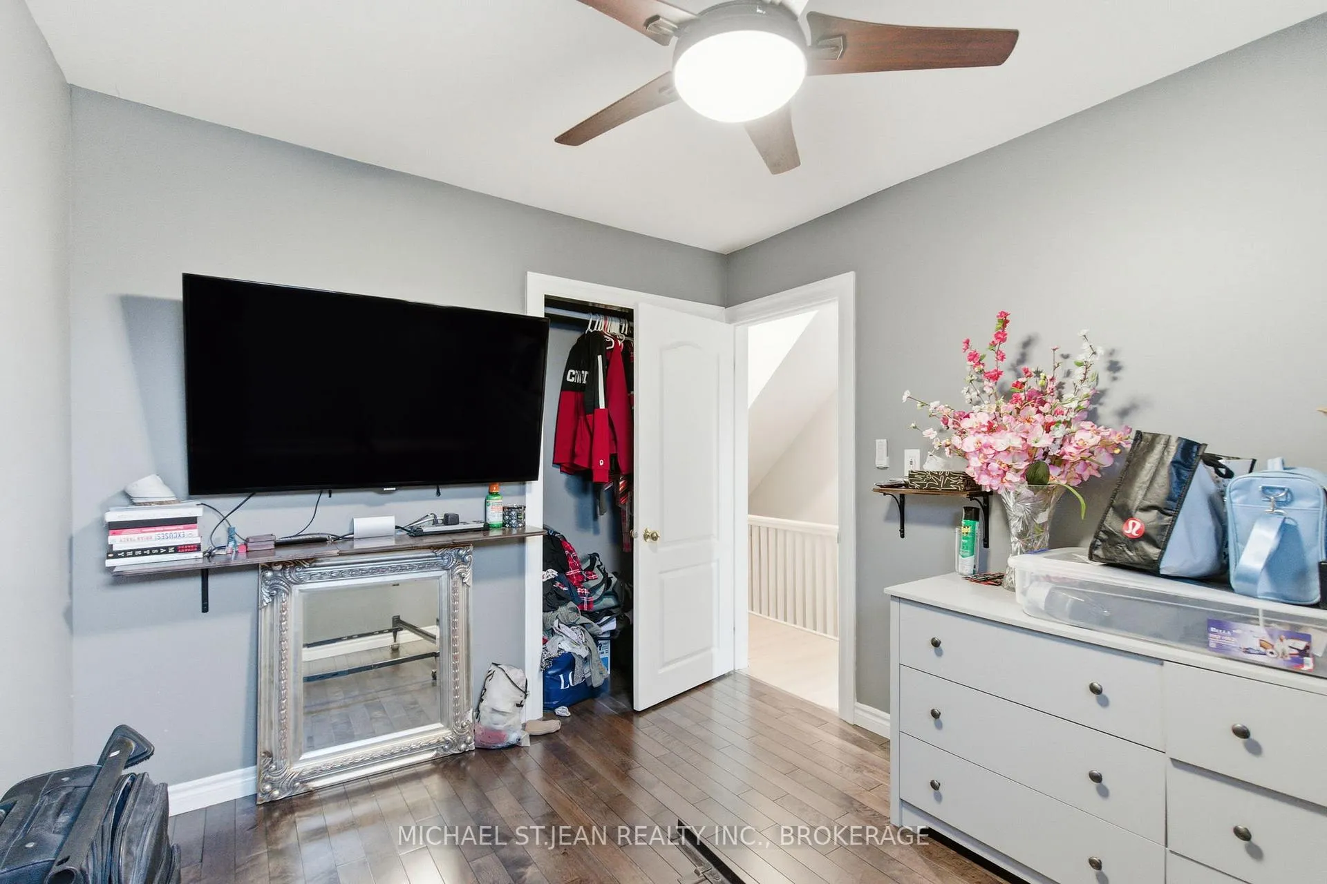 Photo 20 of 196 Avondale Street, Hamilton, Crown Point — HOMEH