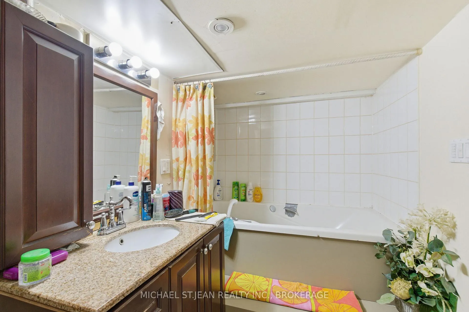 Photo 28 of 196 Avondale Street, Hamilton, Crown Point — HOMEH