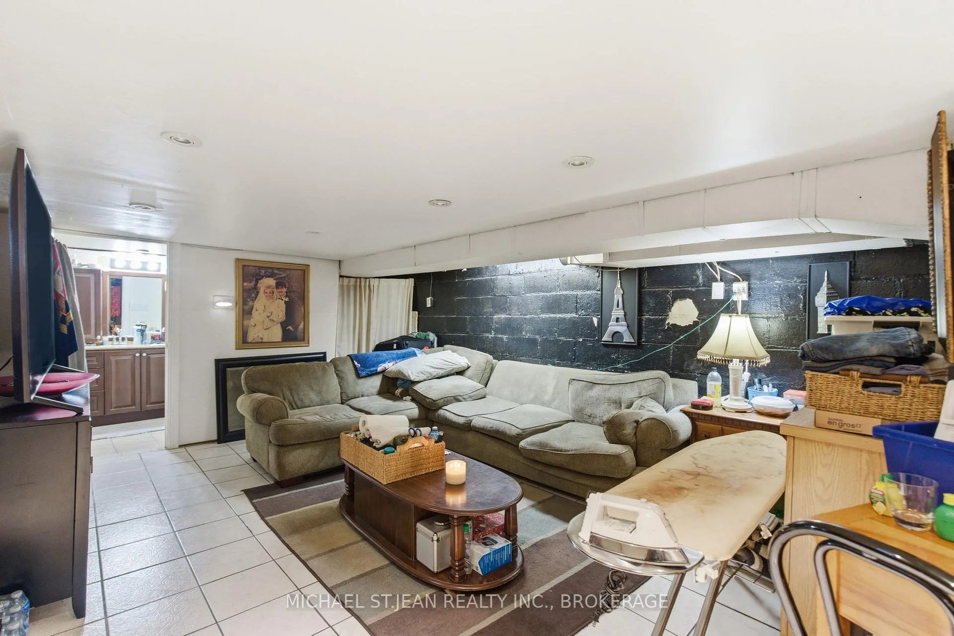 Photo 29 of 196 Avondale Street, Hamilton, Crown Point — HOMEH
