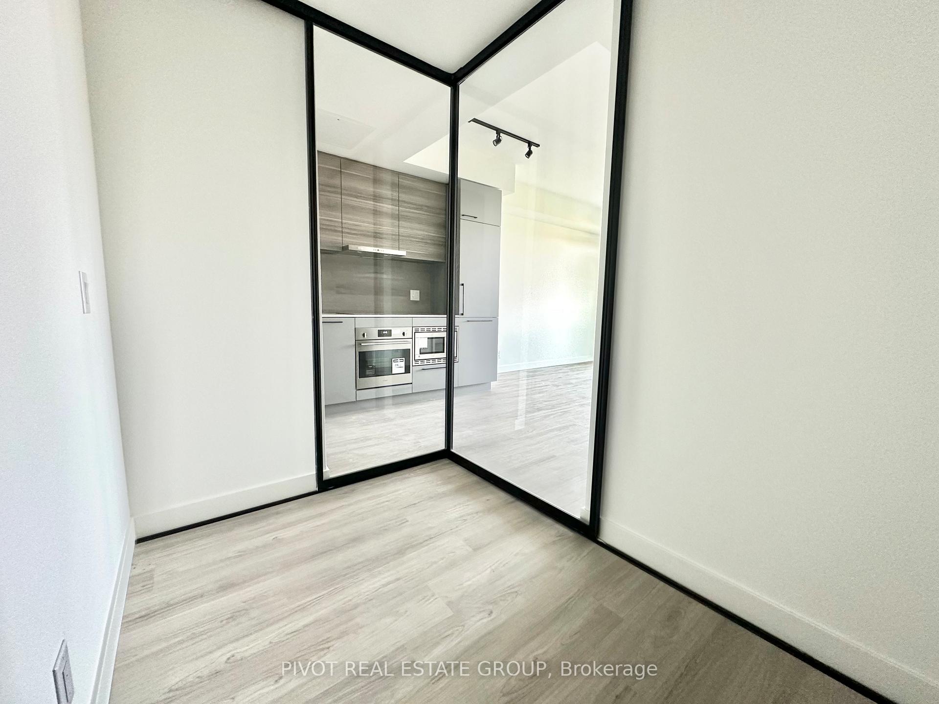 Photo 4 of Unit 407, 1050 Eastern Avenue, Toronto, The Beaches — HOMEH