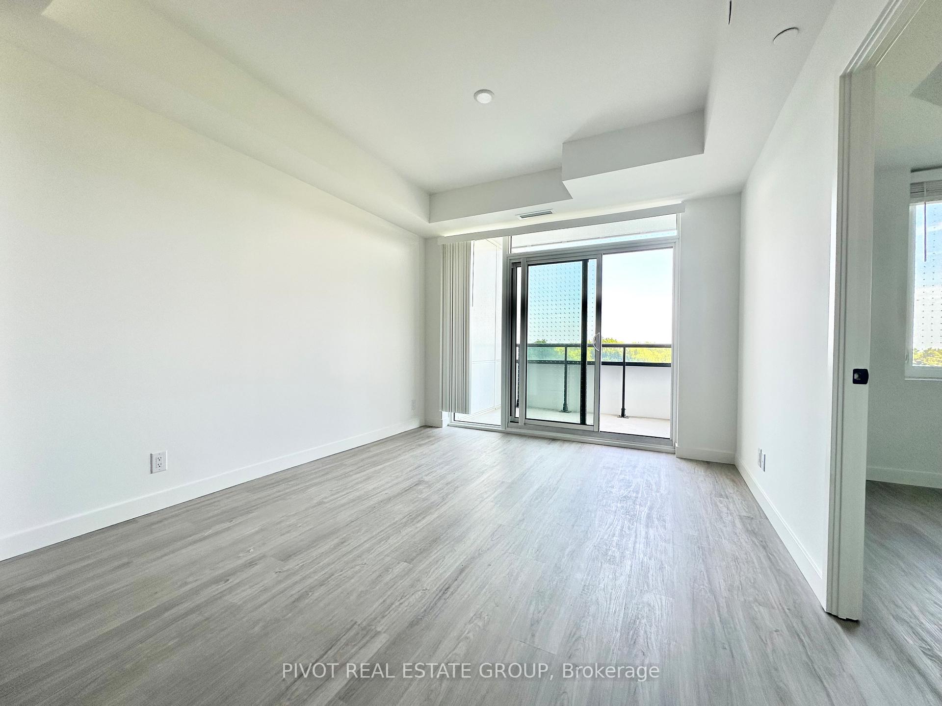 Photo 5 of Unit 407, 1050 Eastern Avenue, Toronto, The Beaches — HOMEH