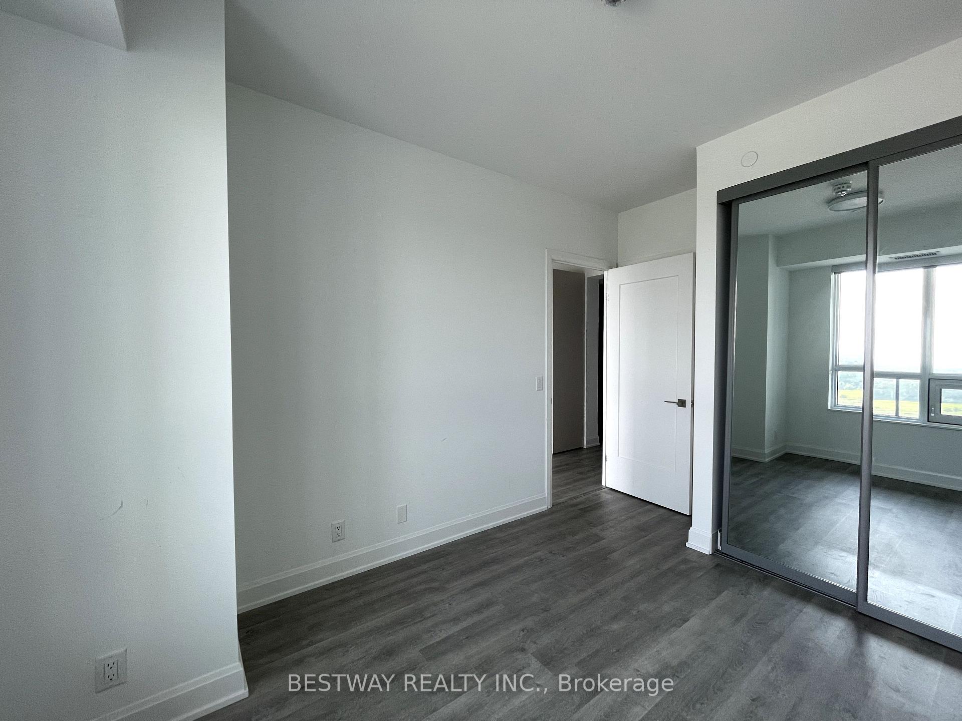Photo 5 of Unit 1707, 38 Gandhi Lane, Markham, Commerce Valley — HOMEH