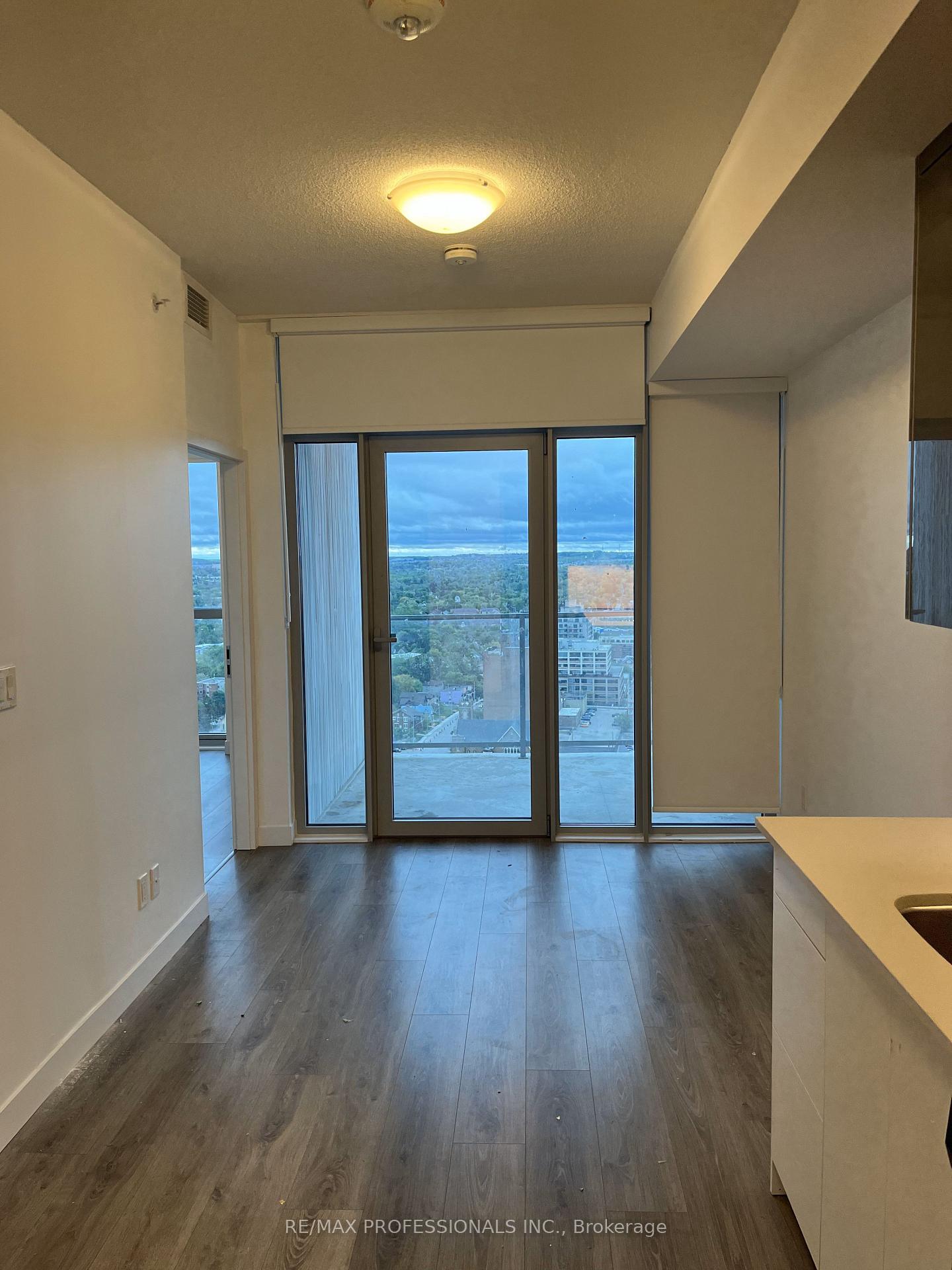 Photo 6 of Unit 2711, 60 Frederick Street, Kitchener — HOMEH