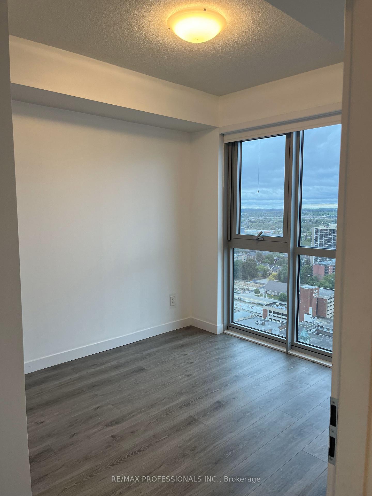 Photo 14 of Unit 2711, 60 Frederick Street, Kitchener — HOMEH