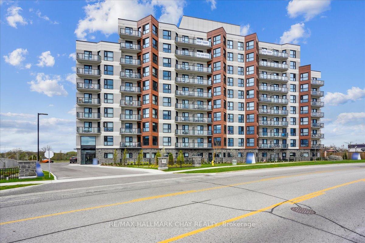 Front of Unit 509, 30 Hanmer Street W