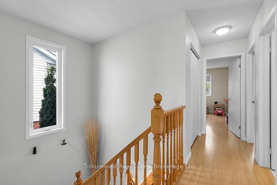 Photo 20 of 105 Southcreek Trail, Guelph, Kortright West — HOMEH