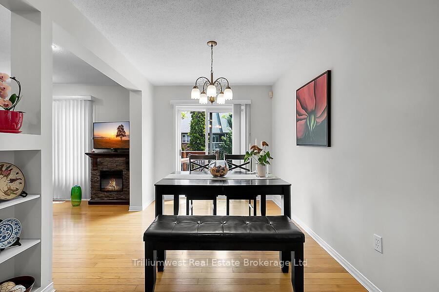 Photo 29 of 105 Southcreek Trail, Guelph, Kortright West — HOMEH