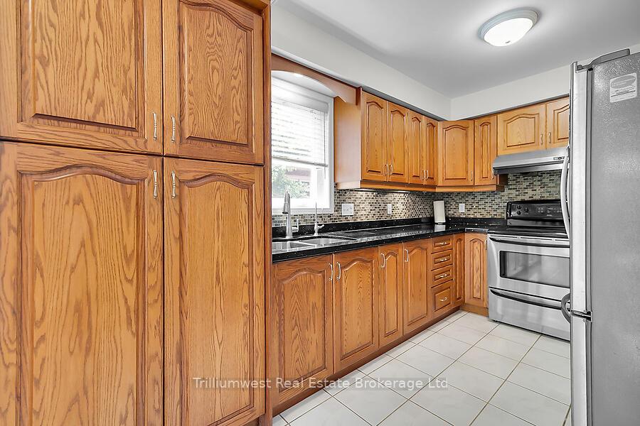 Photo 31 of 105 Southcreek Trail, Guelph, Kortright West — HOMEH