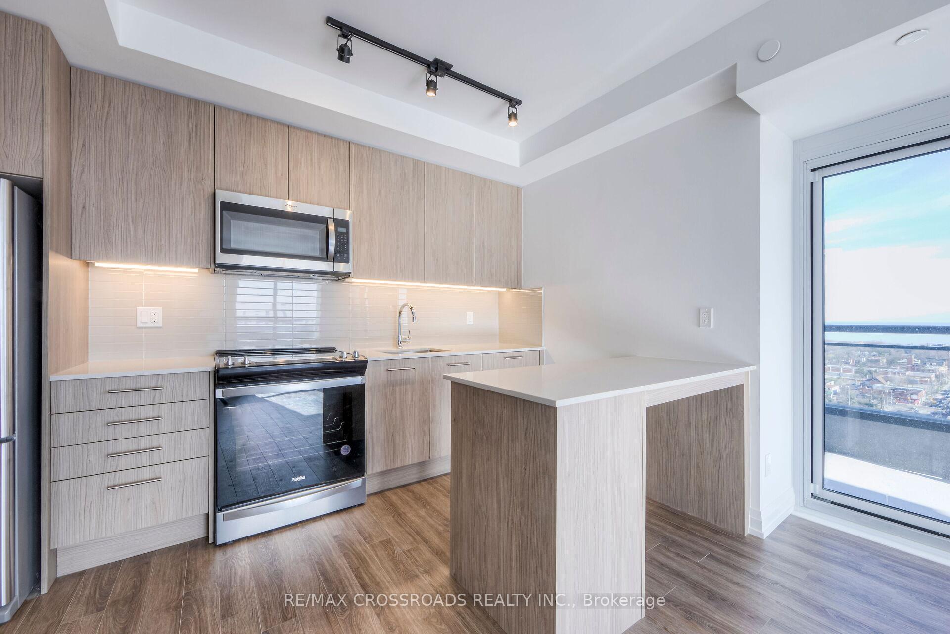 Photo 10 of Unit 2108, 286 Main Street, Toronto, East End-Danforth — HOMEH