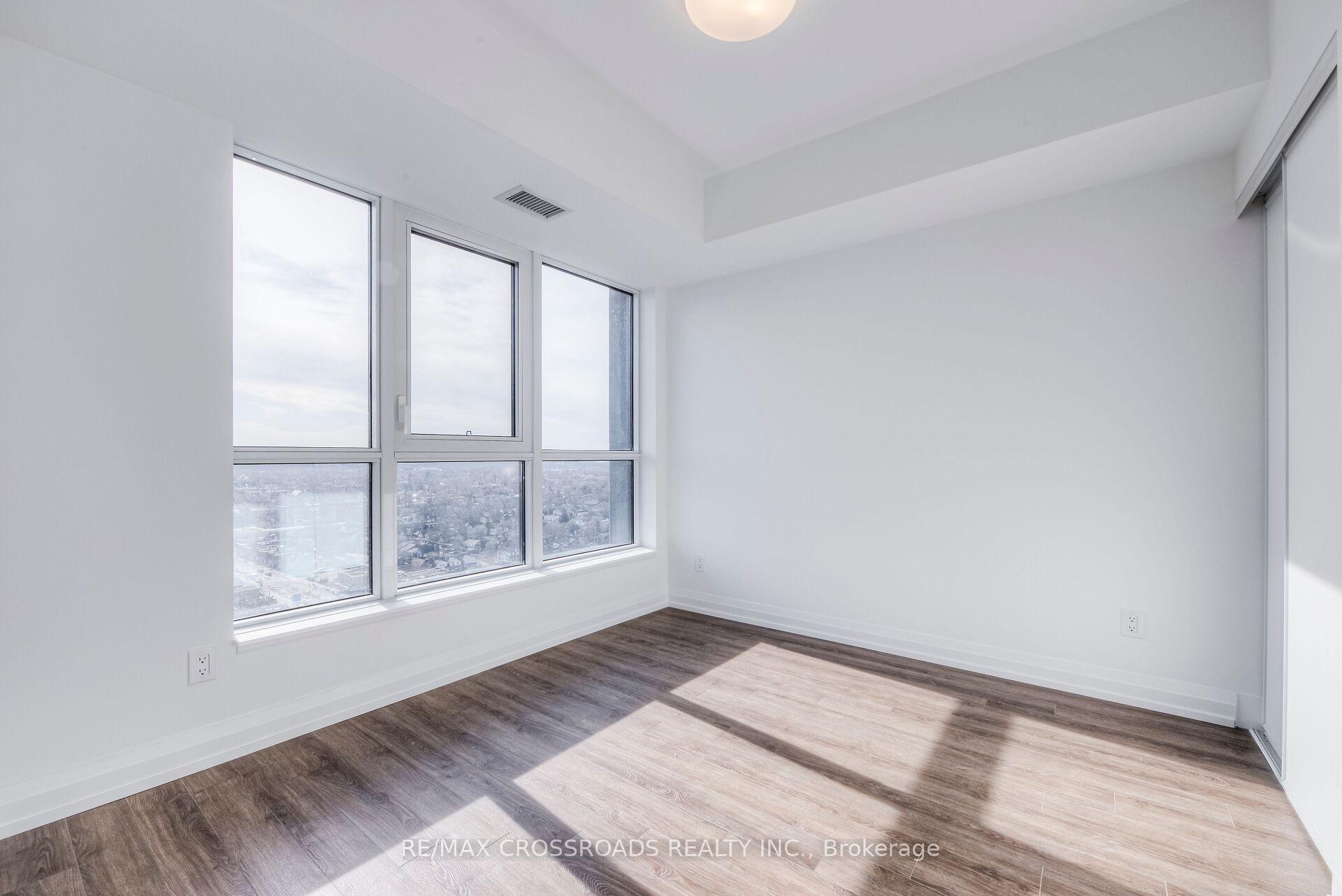 Photo 2 of Unit 2108, 286 Main Street, Toronto, East End-Danforth — HOMEH