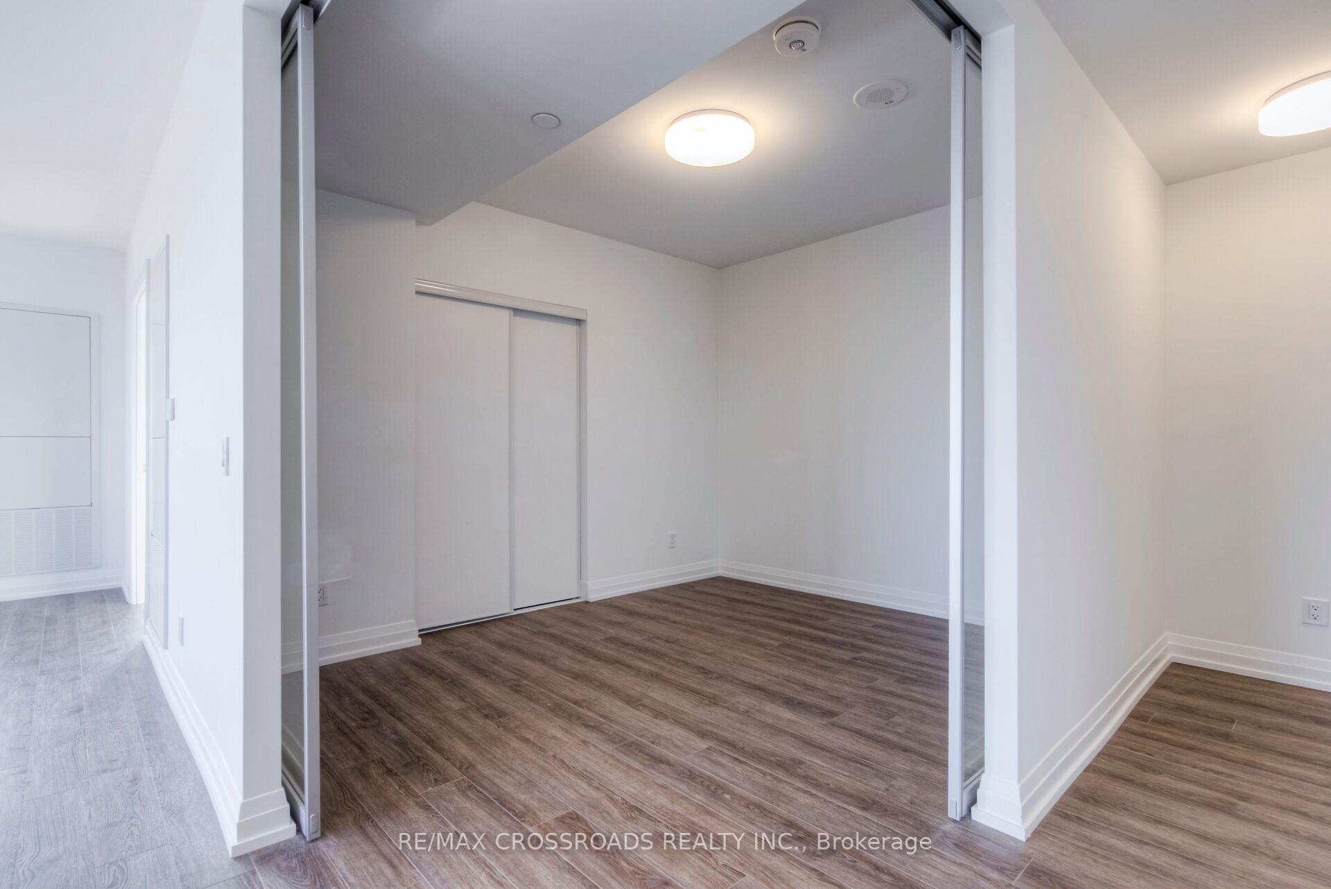 Photo 6 of Unit 2108, 286 Main Street, Toronto, East End-Danforth — HOMEH