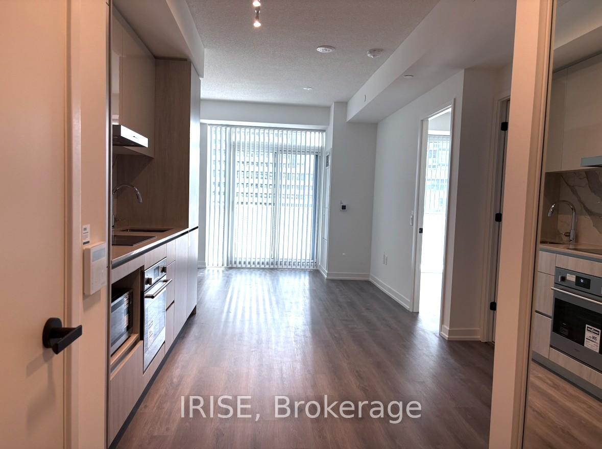 Photo 11 of Unit 302, 28 Interchange Way, Vaughan, Vaughan Corporate Centre — HOMEH