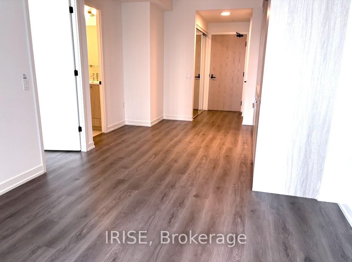 Photo 4 of Unit 302, 28 Interchange Way, Vaughan, Vaughan Corporate Centre — HOMEH