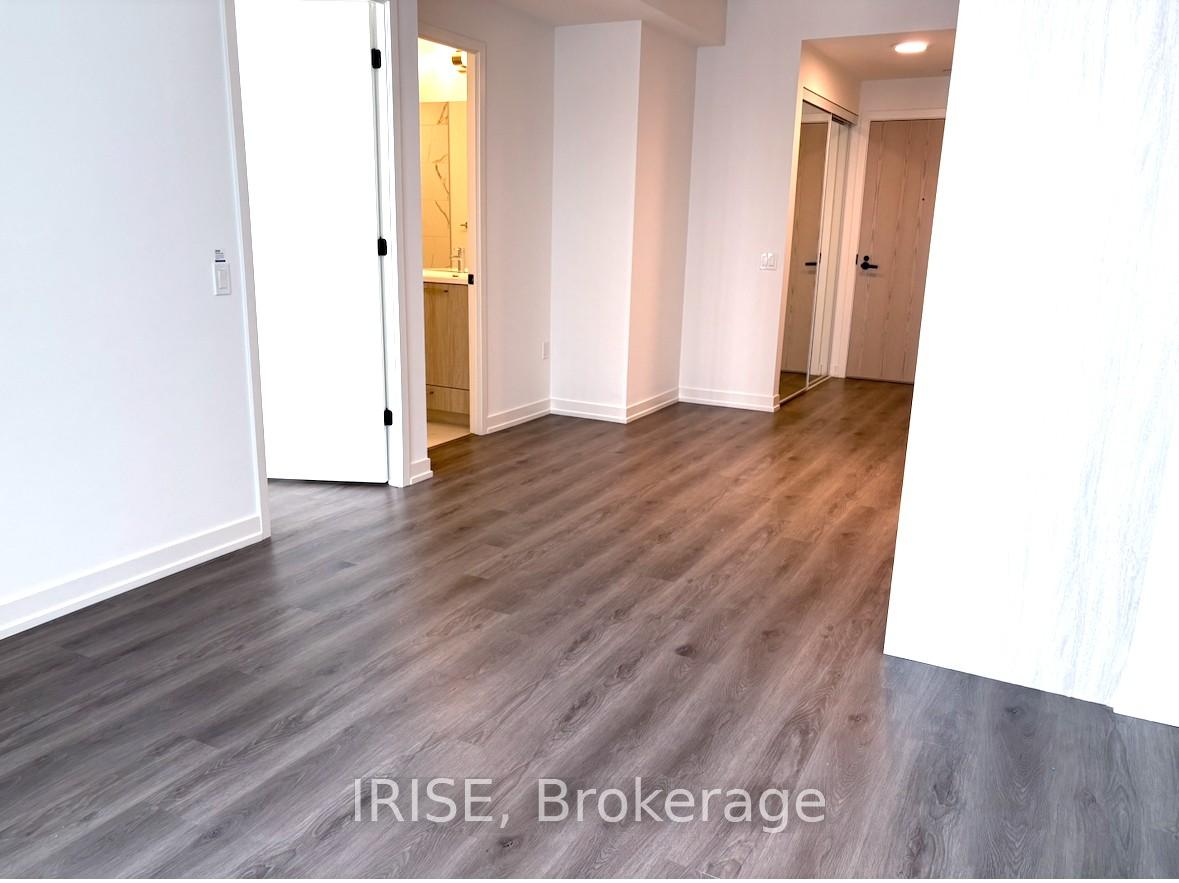 Photo 7 of Unit 302, 28 Interchange Way, Vaughan, Vaughan Corporate Centre — HOMEH