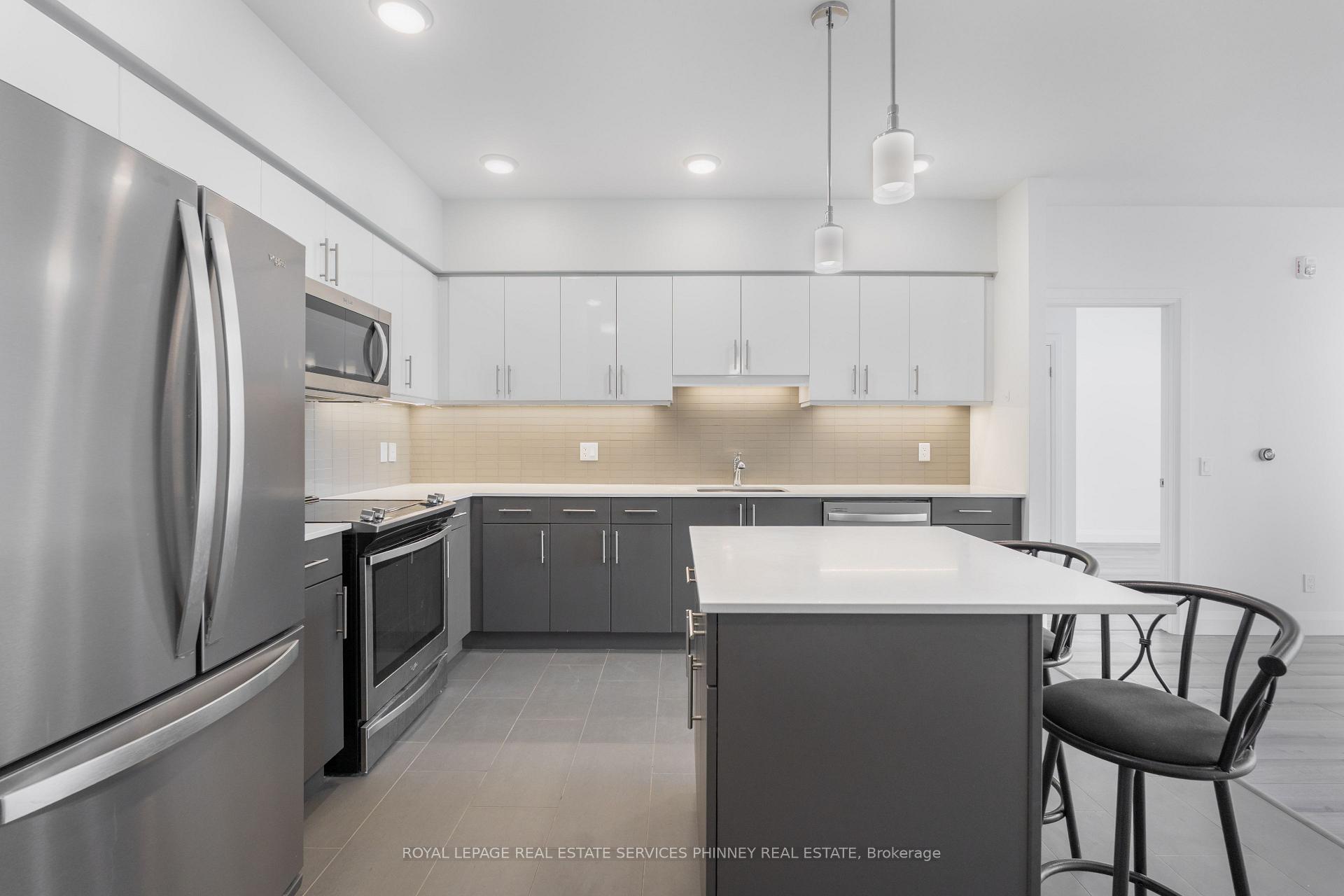 Photo 8 of Unit 404, 399 Queen Street S, Kitchener — HOMEH