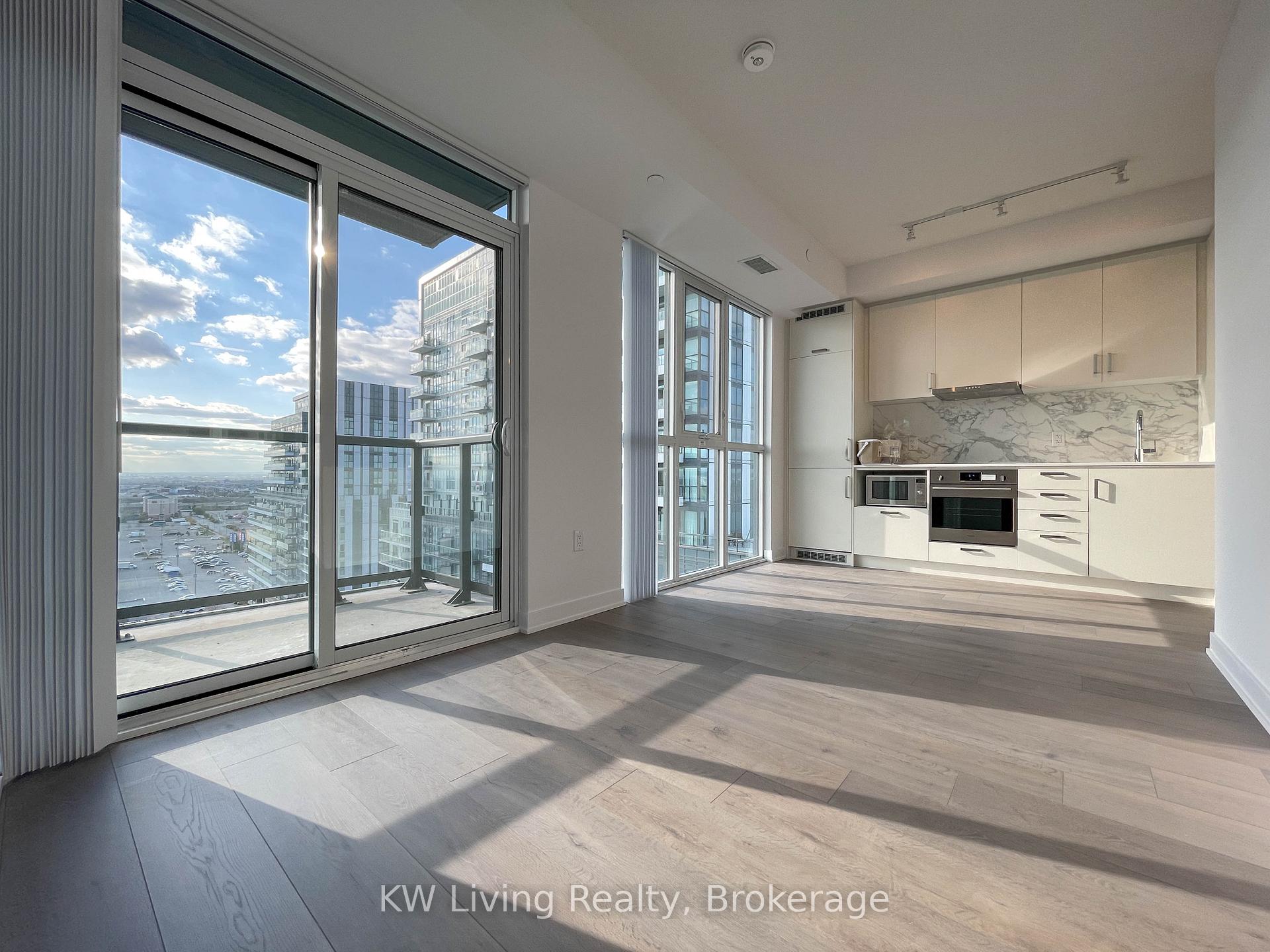 Photo 7 of Unit 1506, 60 Honeycrisp Crescent, Vaughan, Vaughan Corporate Centre — HOMEH