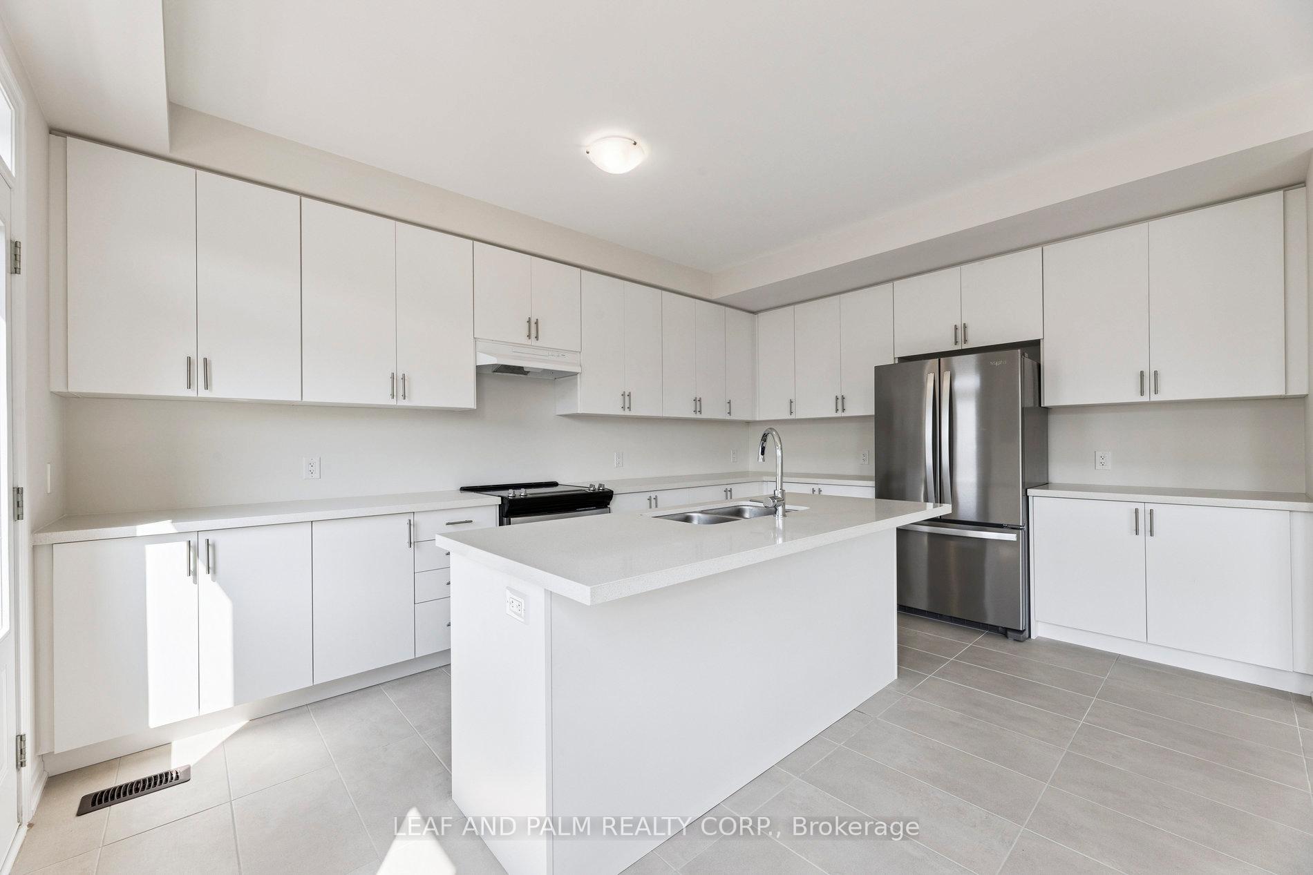 Photo 23 of 107 Ed Ewert Avenue, Clarington, Newcastle — HOMEH