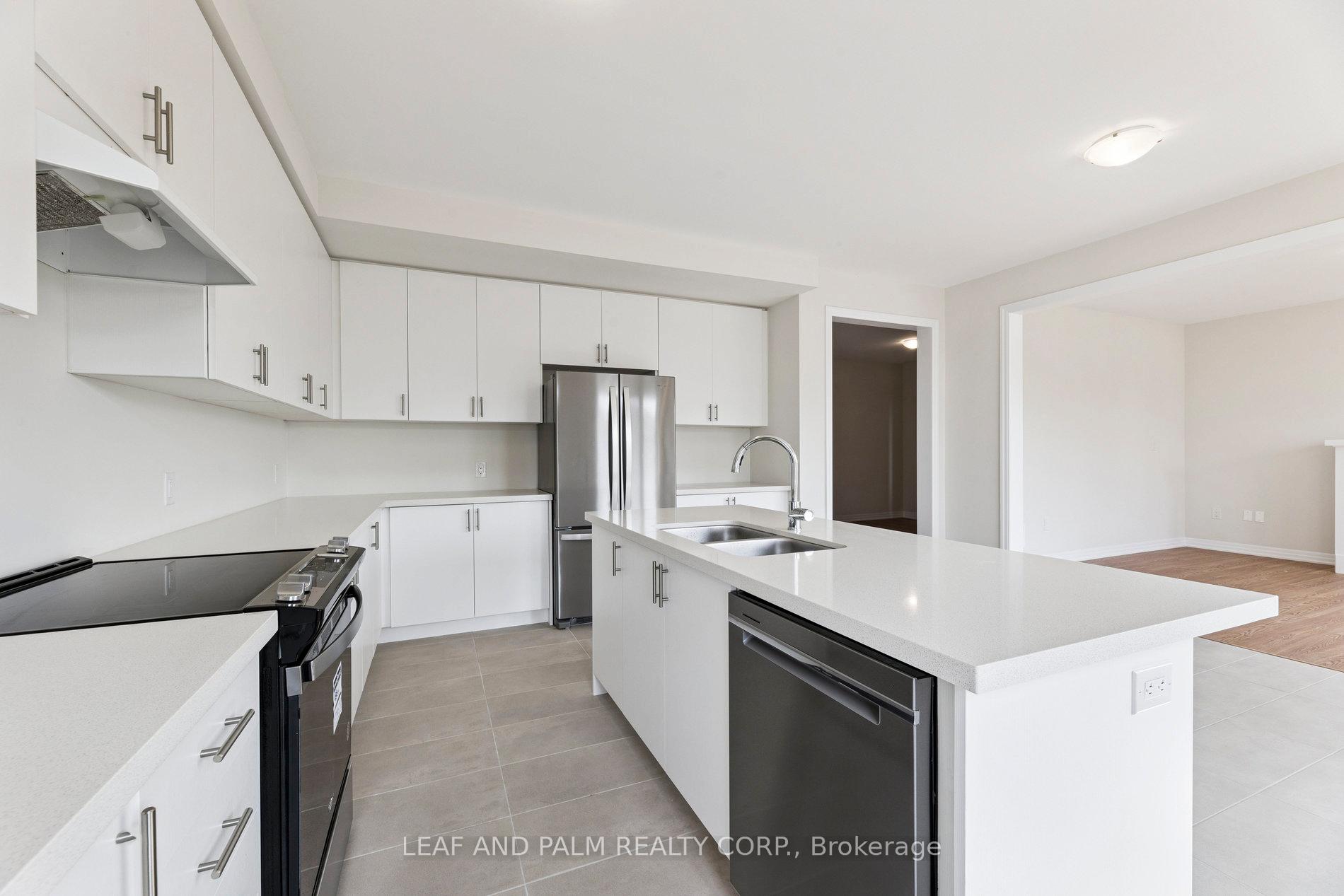 Photo 24 of 107 Ed Ewert Avenue, Clarington, Newcastle — HOMEH