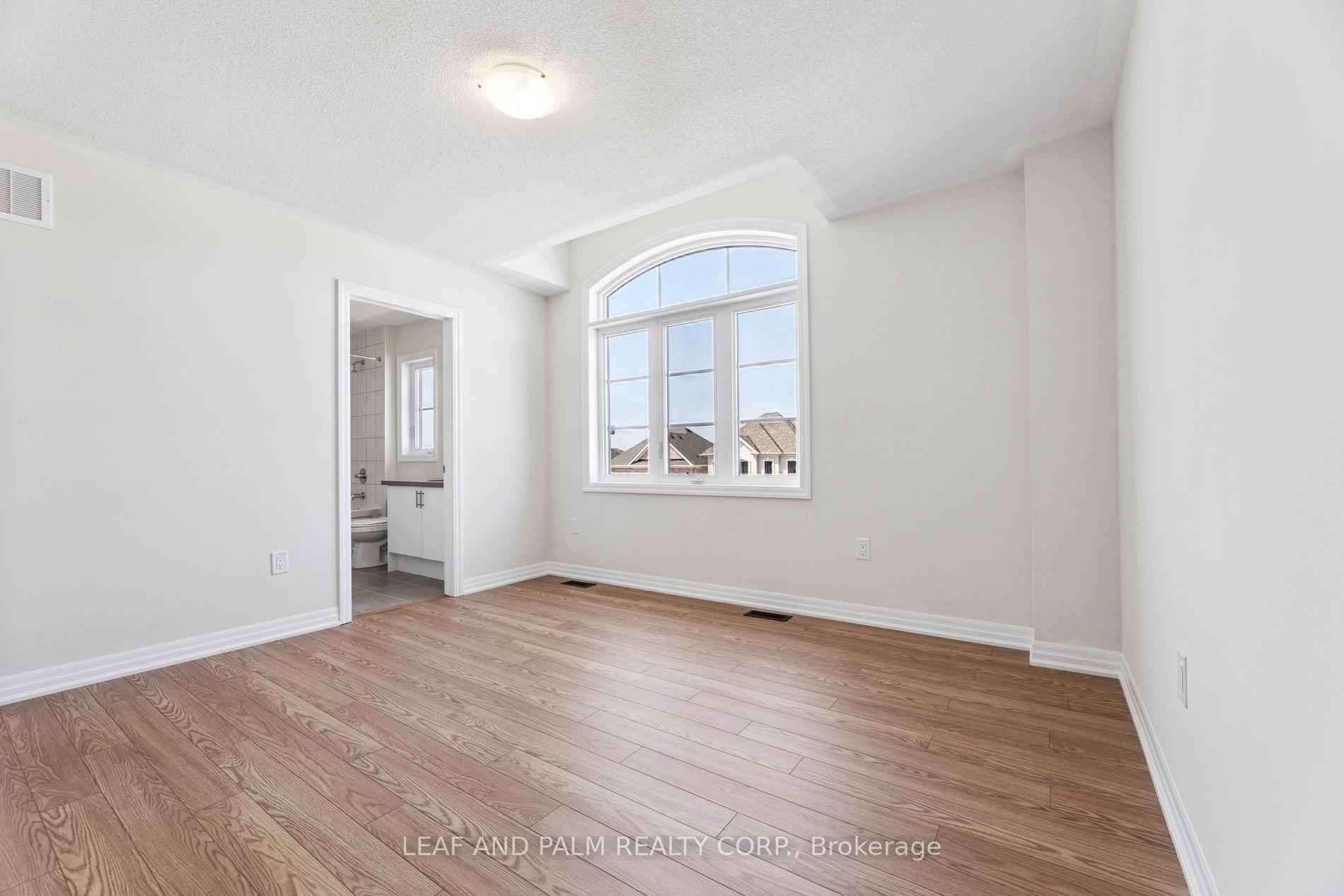 Photo 35 of 107 Ed Ewert Avenue, Clarington, Newcastle — HOMEH
