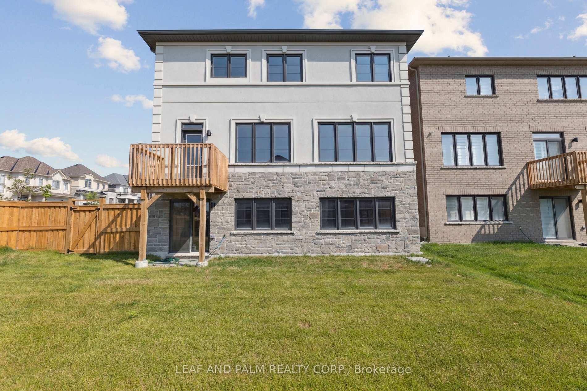 Photo 45 of 107 Ed Ewert Avenue, Clarington, Newcastle — HOMEH
