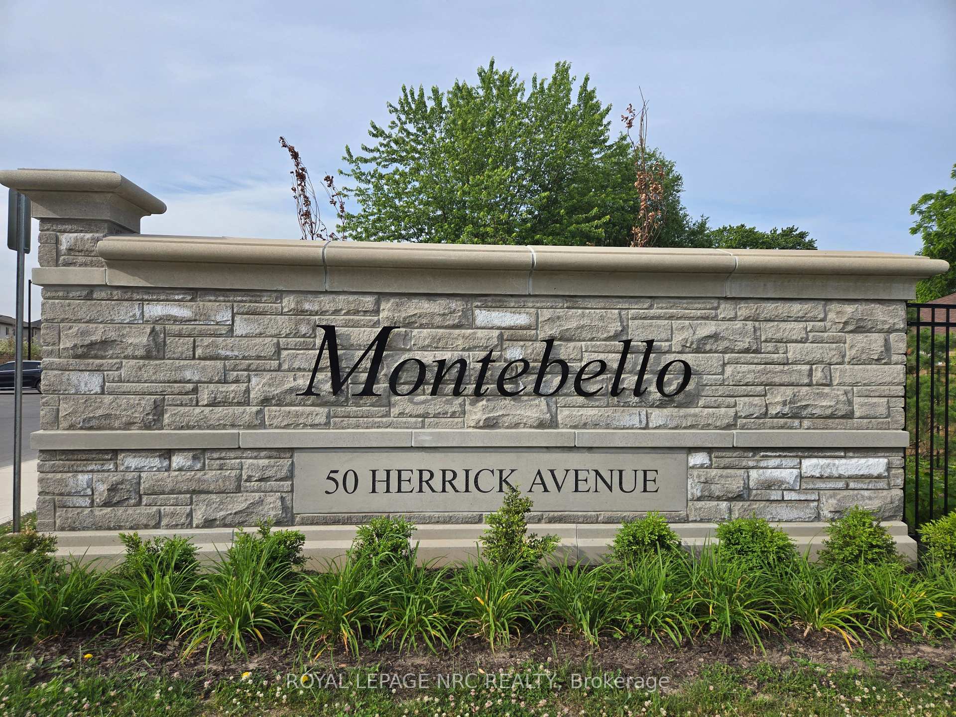 Photo 20 of Unit 319, 50 Herrick Avenue, St. Catharines, Oakdale — HOMEH
