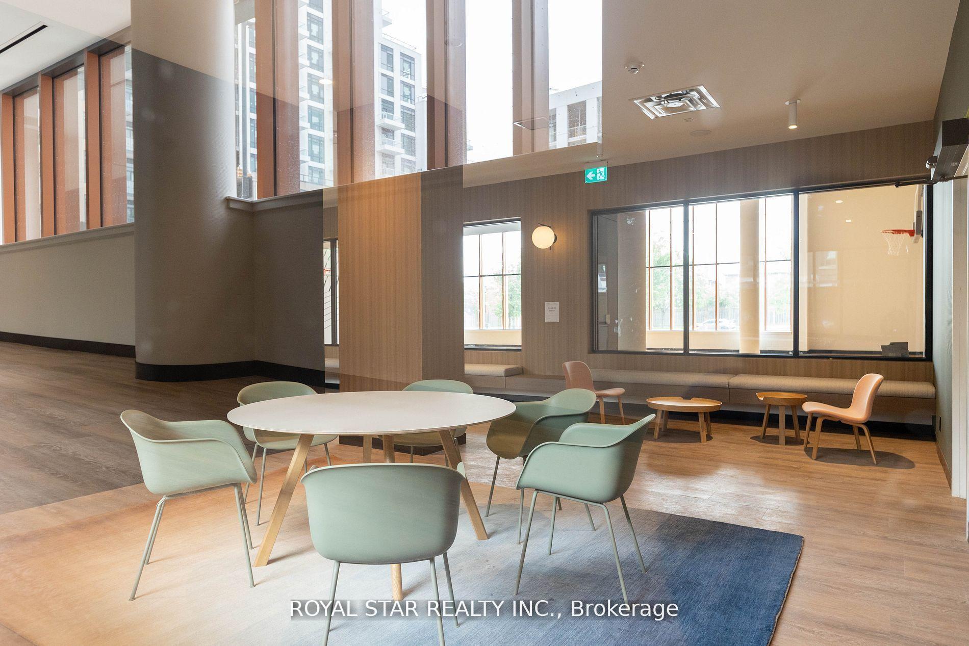 Photo 3 of Unit B-2313, 7950 Bathurst Street, Vaughan, Beverley Glen — HOMEH