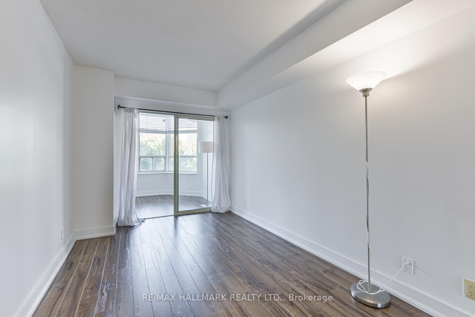 Photo 10 of Unit 507, 195 Wynford Drive, Toronto, Flemingdon Park — HOMEH