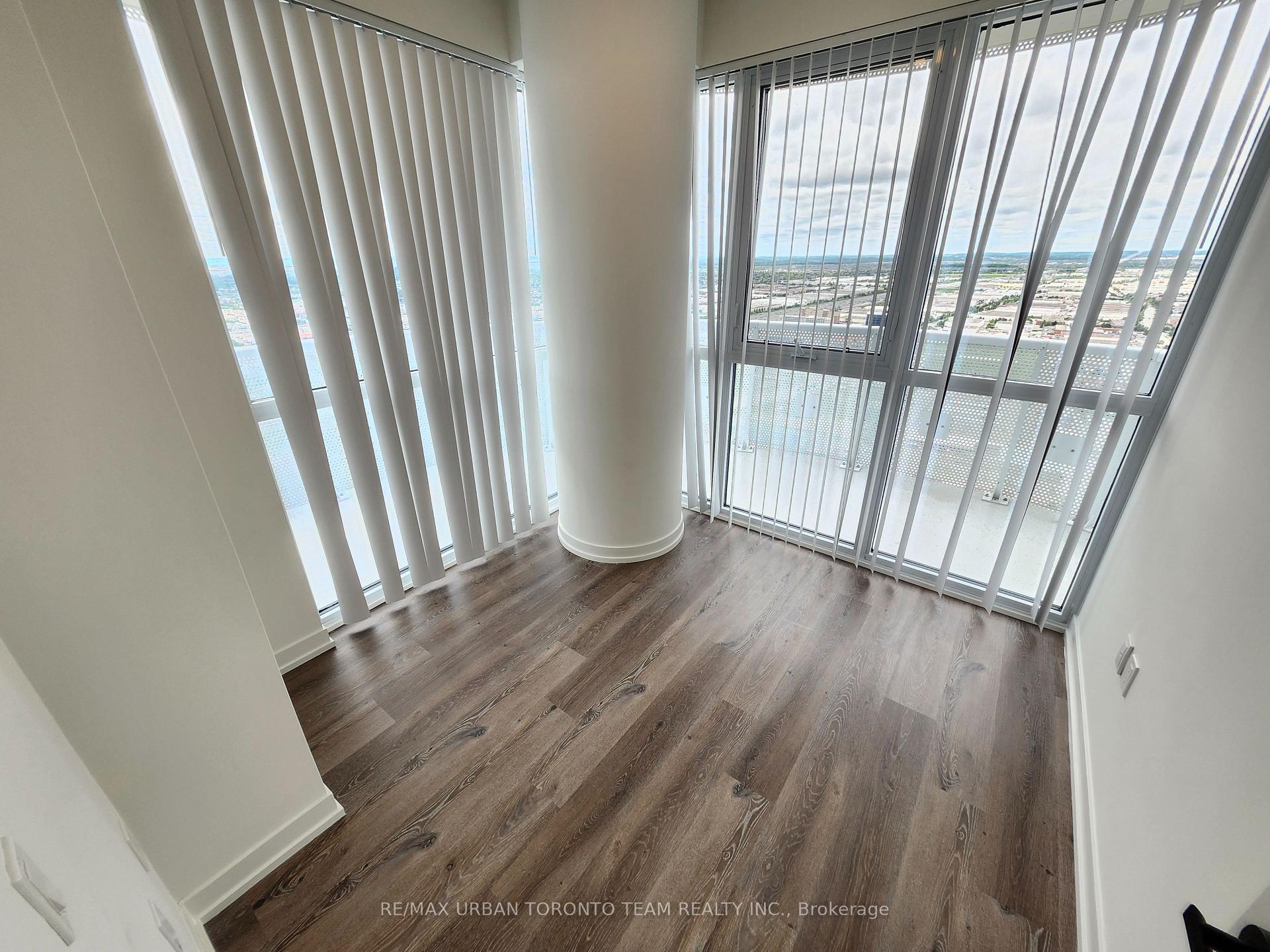 Photo 2 of Unit 4509, 225 Commerce Street, Vaughan, Vaughan Corporate Centre — HOMEH