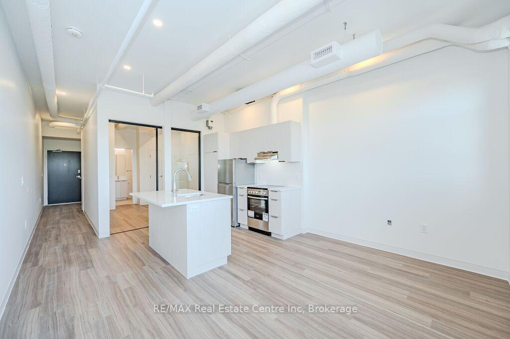 Photo 12 of Unit 520, 120 Huron Street, Guelph, St. Patrick's Ward — HOMEH