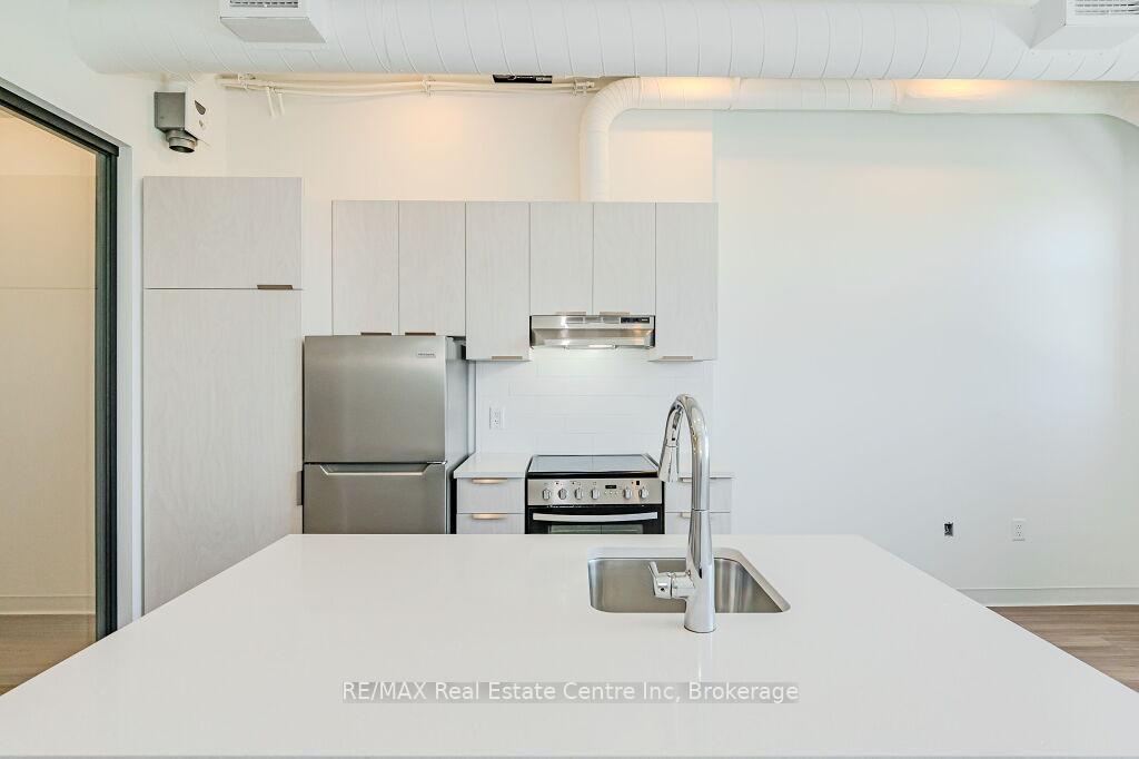 Photo 3 of Unit 520, 120 Huron Street, Guelph, St. Patrick's Ward — HOMEH